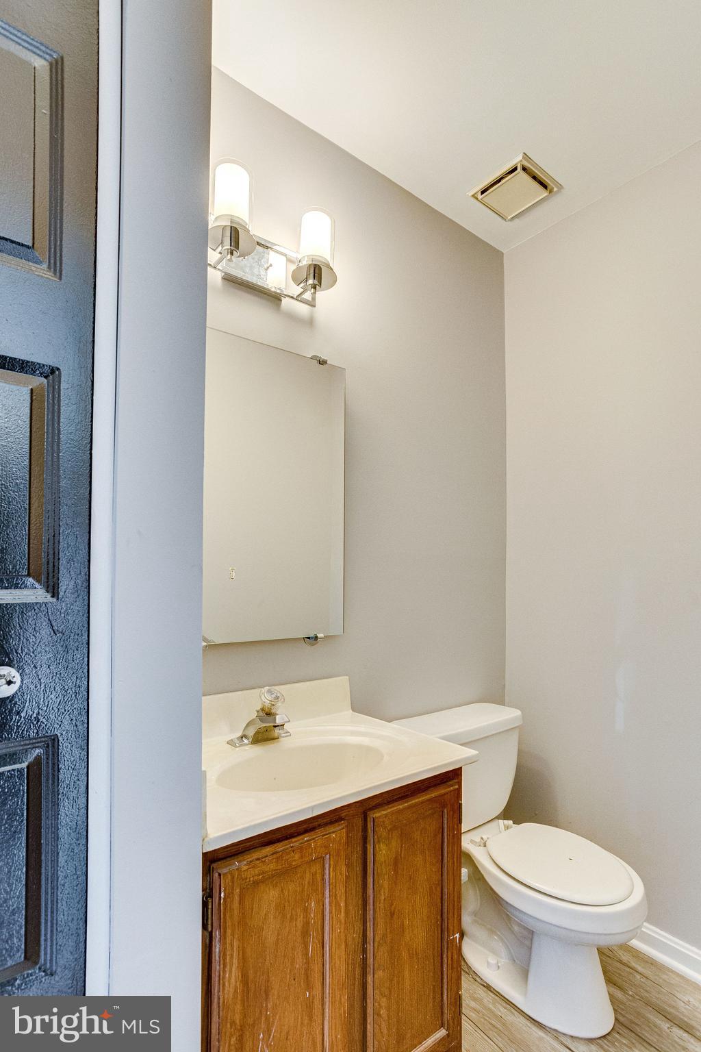 PRINCETON SQUARE - Residential