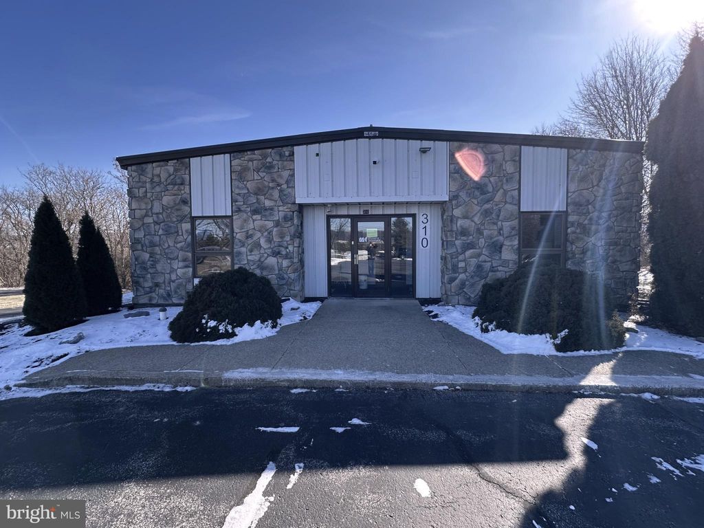 Photo of 310 Rolling Ridge Drive, BELLEFONTE, PA 16823 (MLS # PACE2517408)