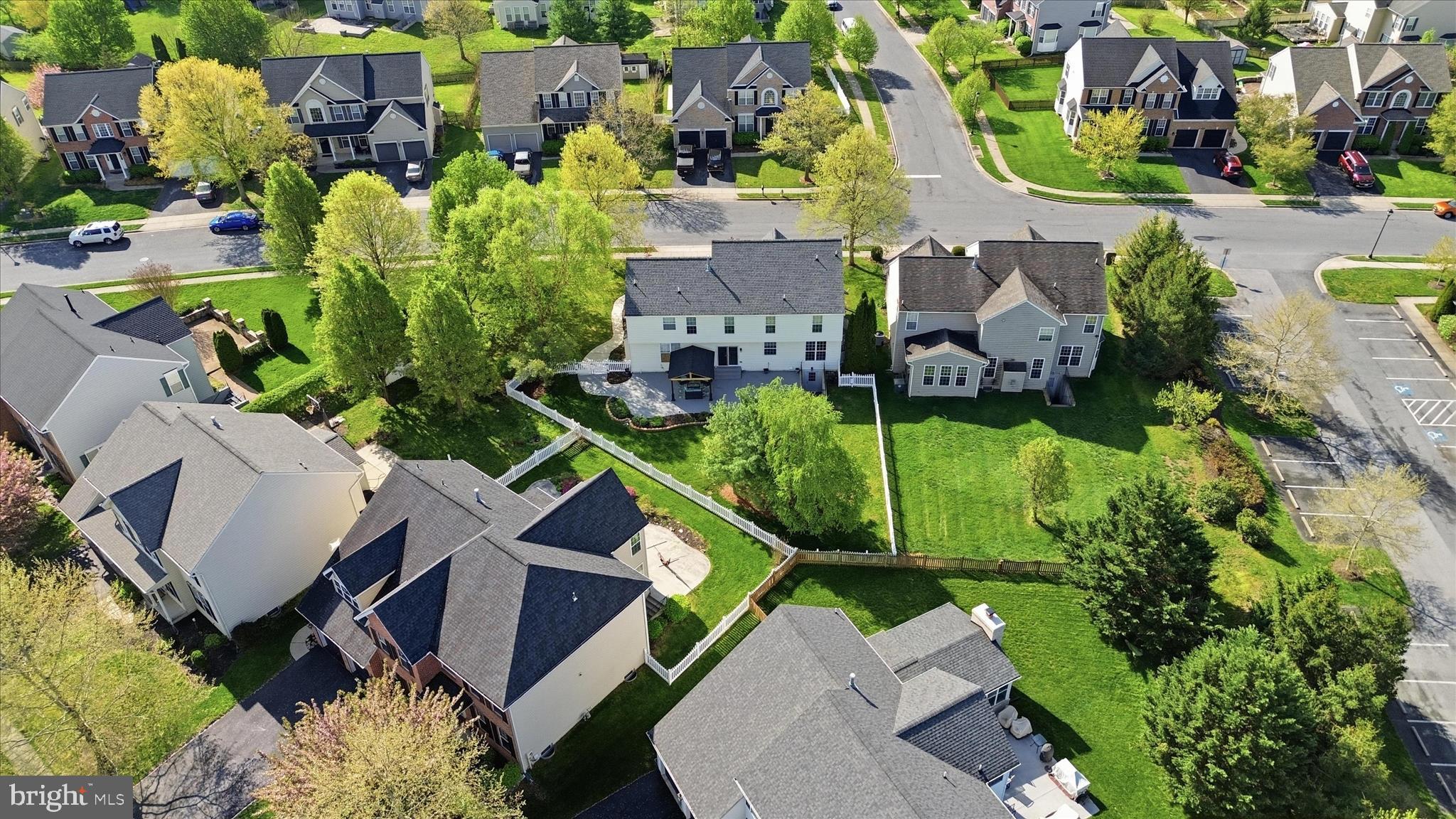 CLOVER RIDGE - Residential