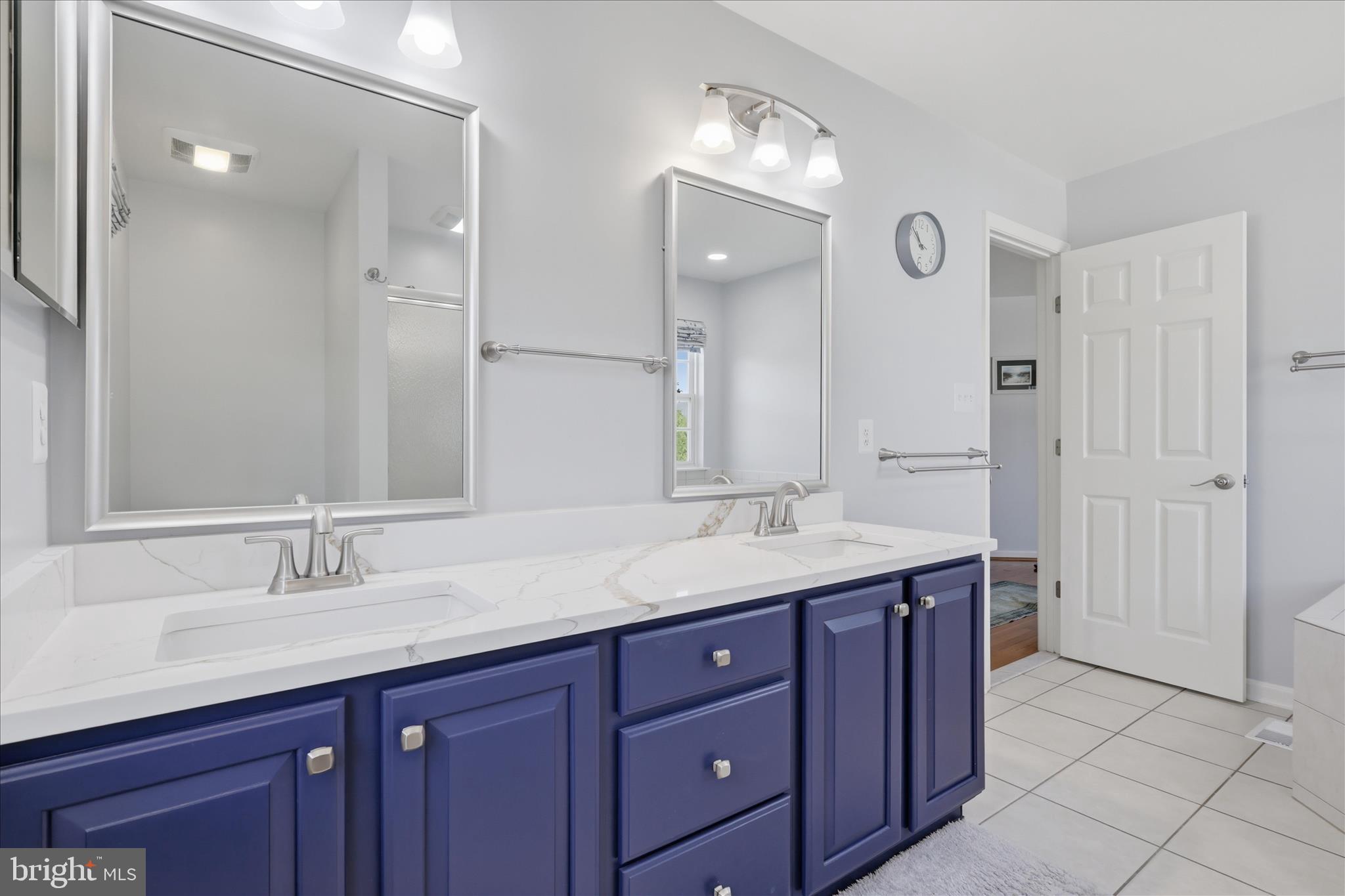 CLOVER RIDGE - Residential