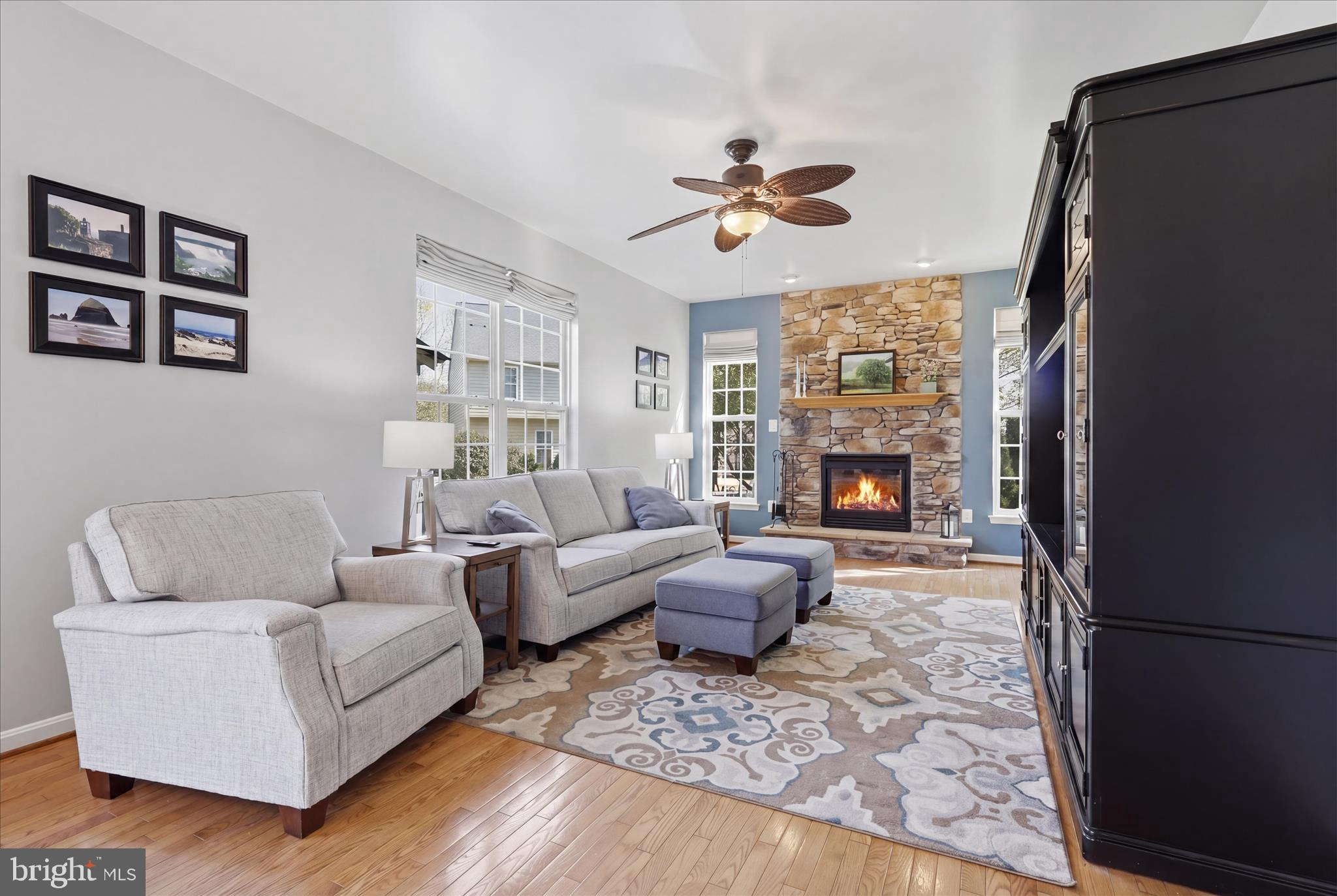 CLOVER RIDGE - Residential