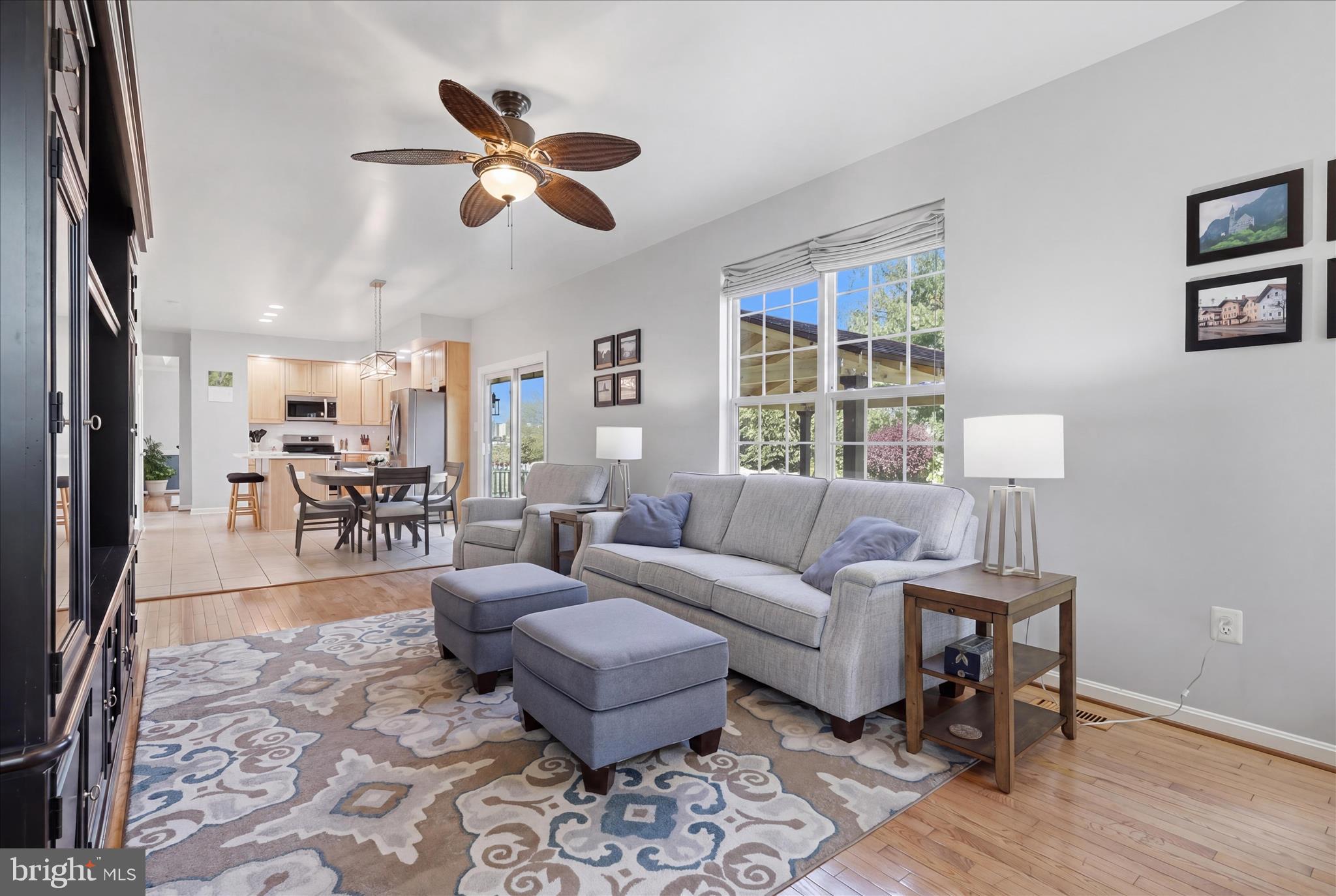 CLOVER RIDGE - Residential