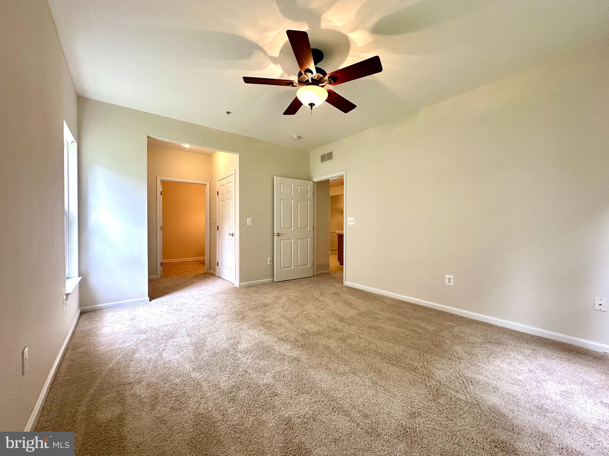 HEARTHSTONE AT VILLAGE SQUARE - Residential