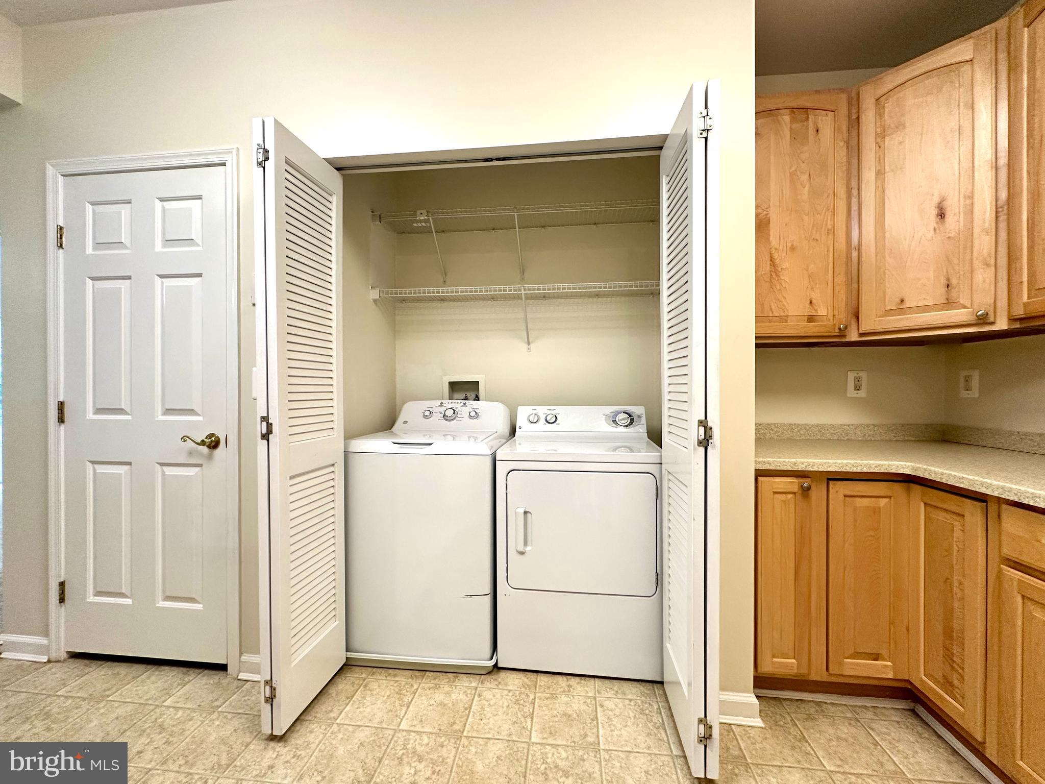 HEARTHSTONE AT VILLAGE SQUARE - Residential