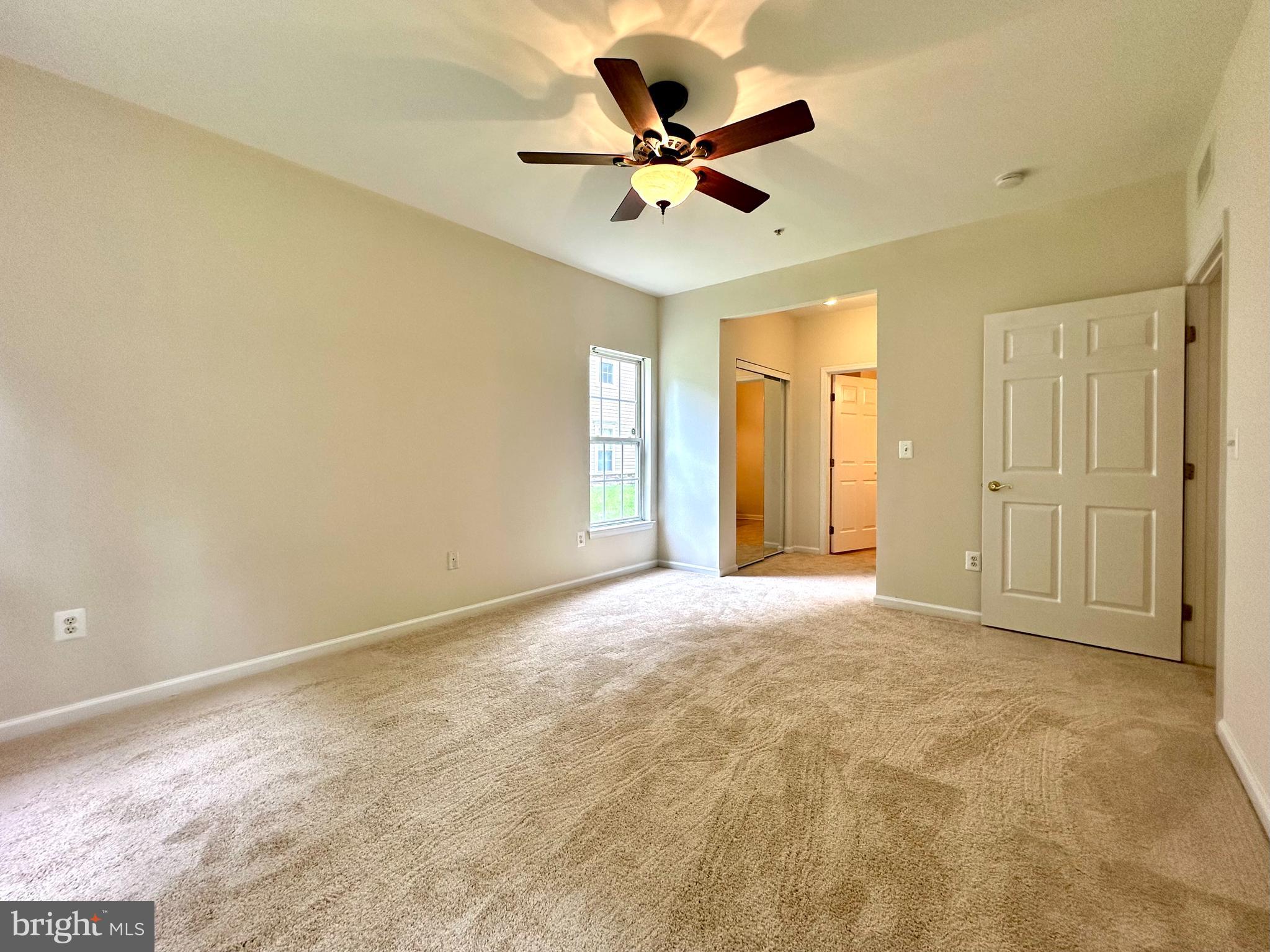 HEARTHSTONE AT VILLAGE SQUARE - Residential