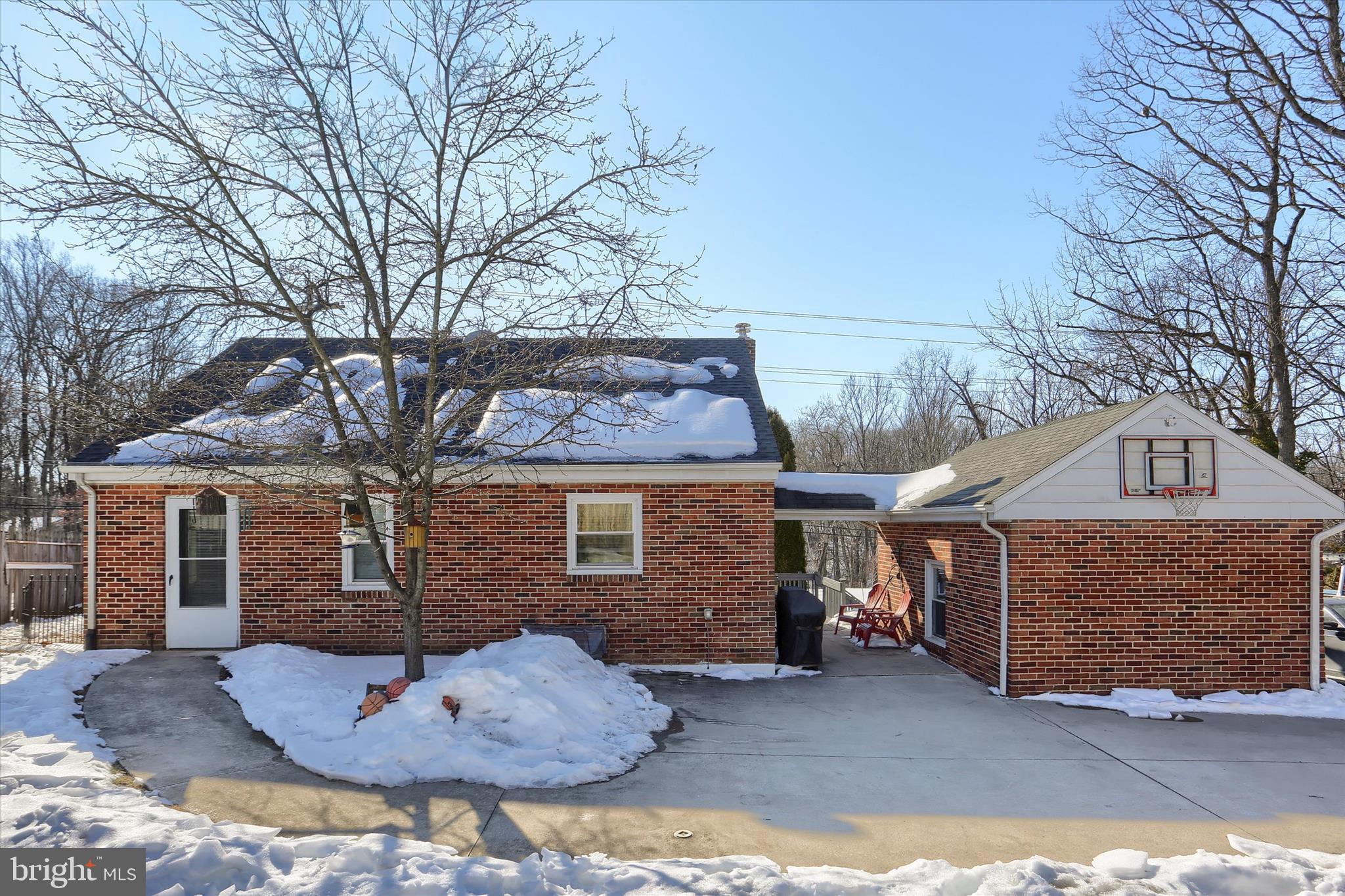 NORTH CODORUS TWP - Residential