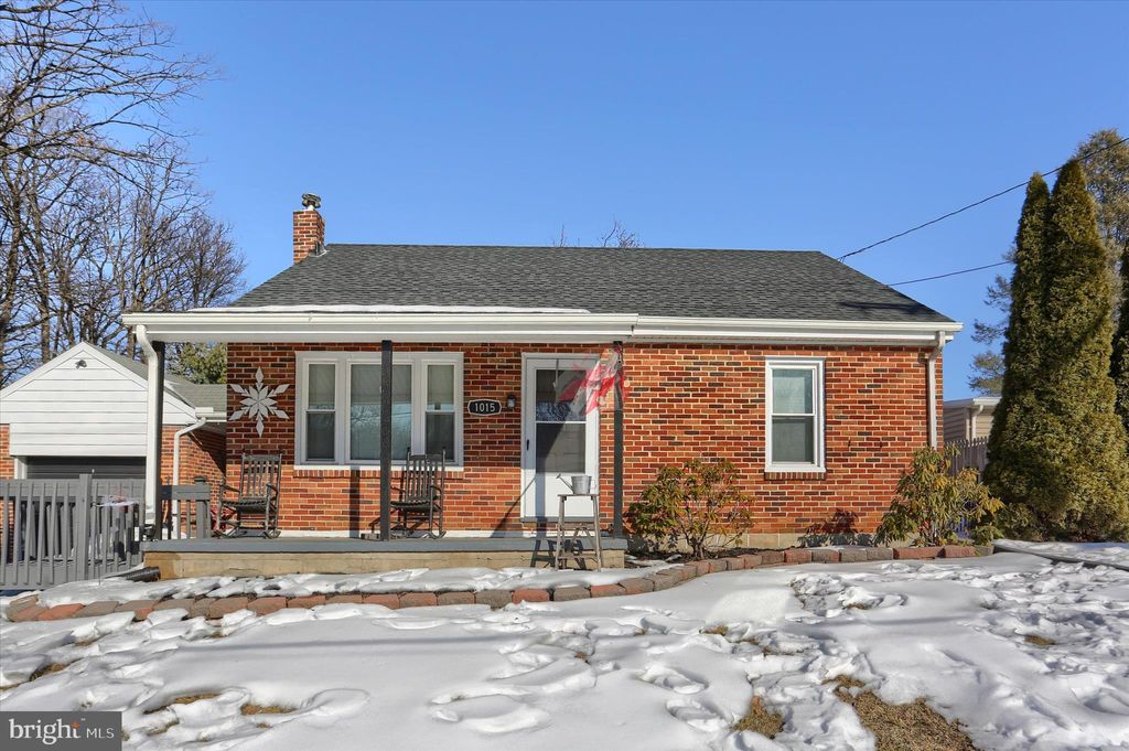 Photo of 1015 Trinity Road, YORK, PA 17408 (MLS # PAYK2097936)