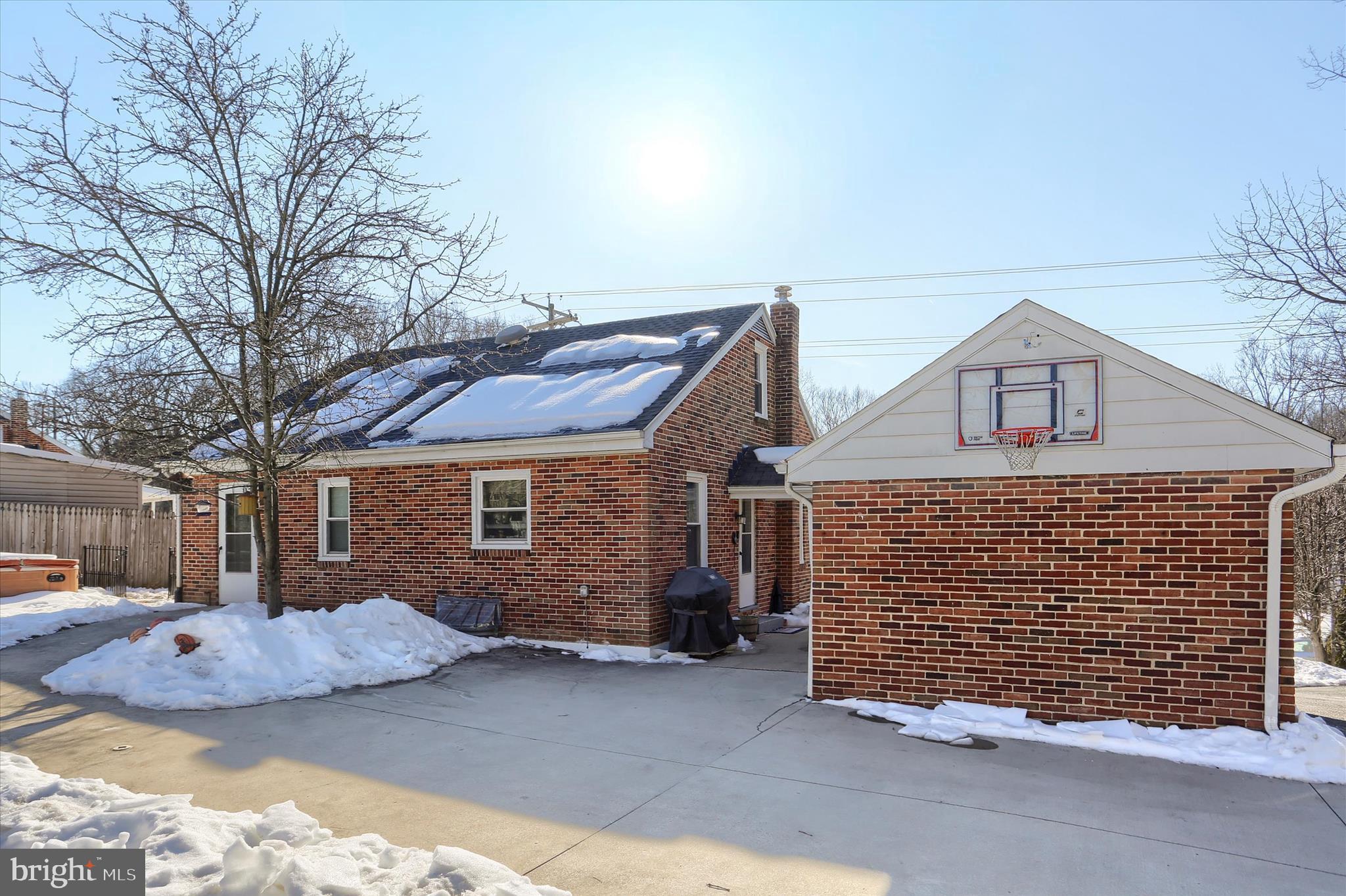 NORTH CODORUS TWP - Residential