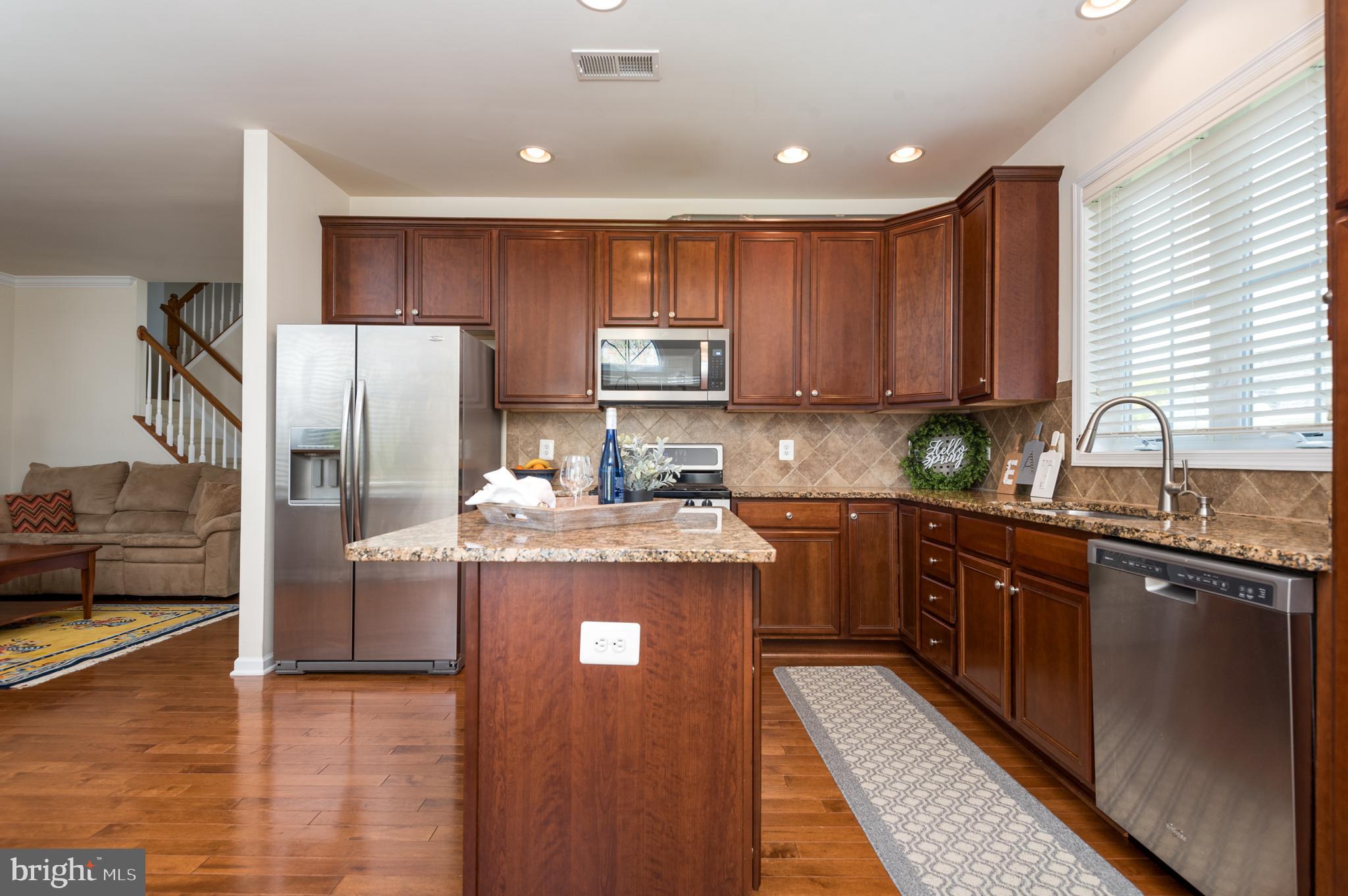 DOMINION VALLEY COUNTRY CLUB - Residential