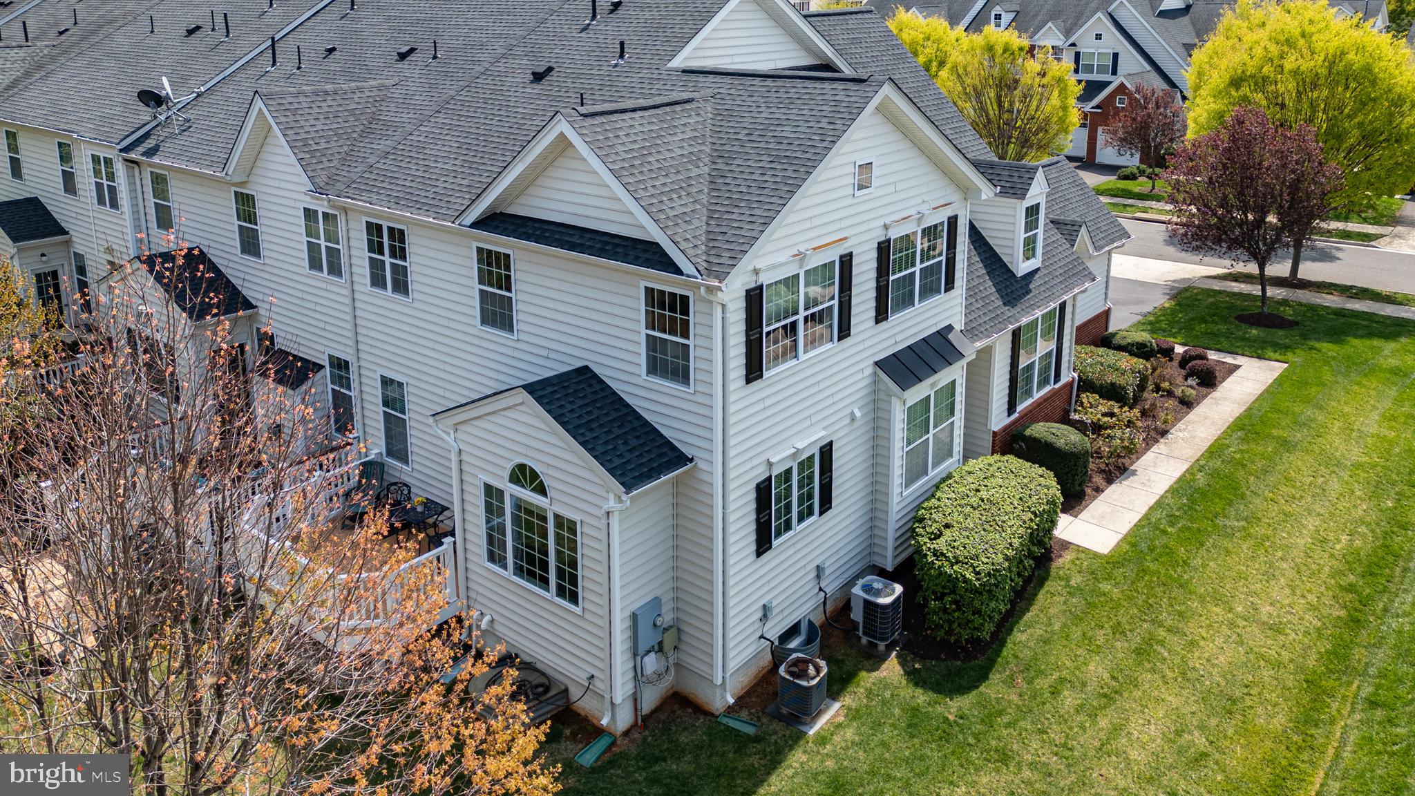 DOMINION VALLEY COUNTRY CLUB - Residential