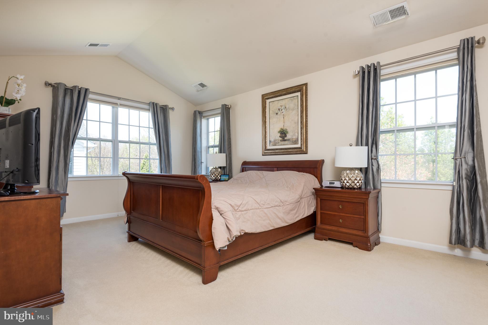 DOMINION VALLEY COUNTRY CLUB - Residential