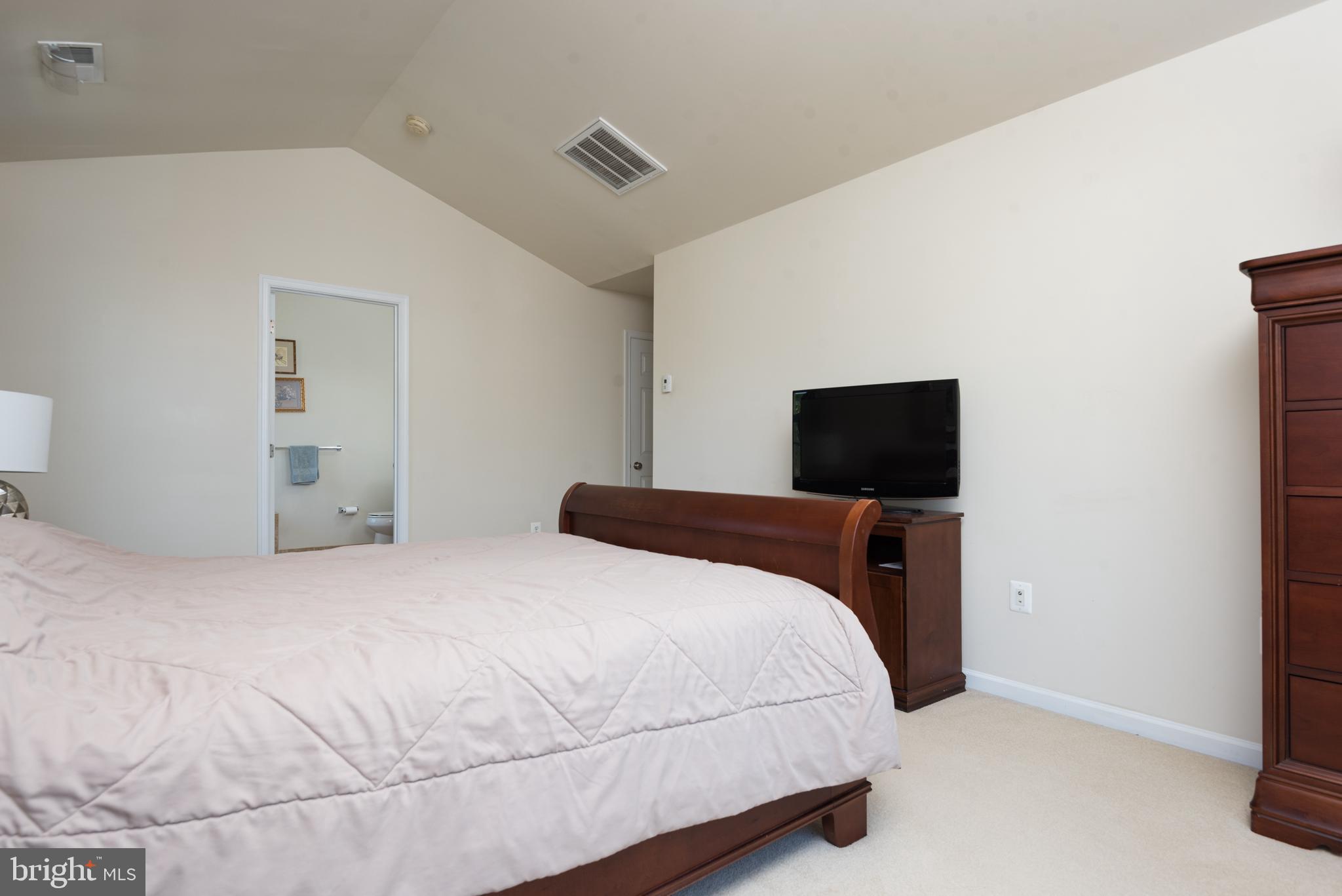 DOMINION VALLEY COUNTRY CLUB - Residential