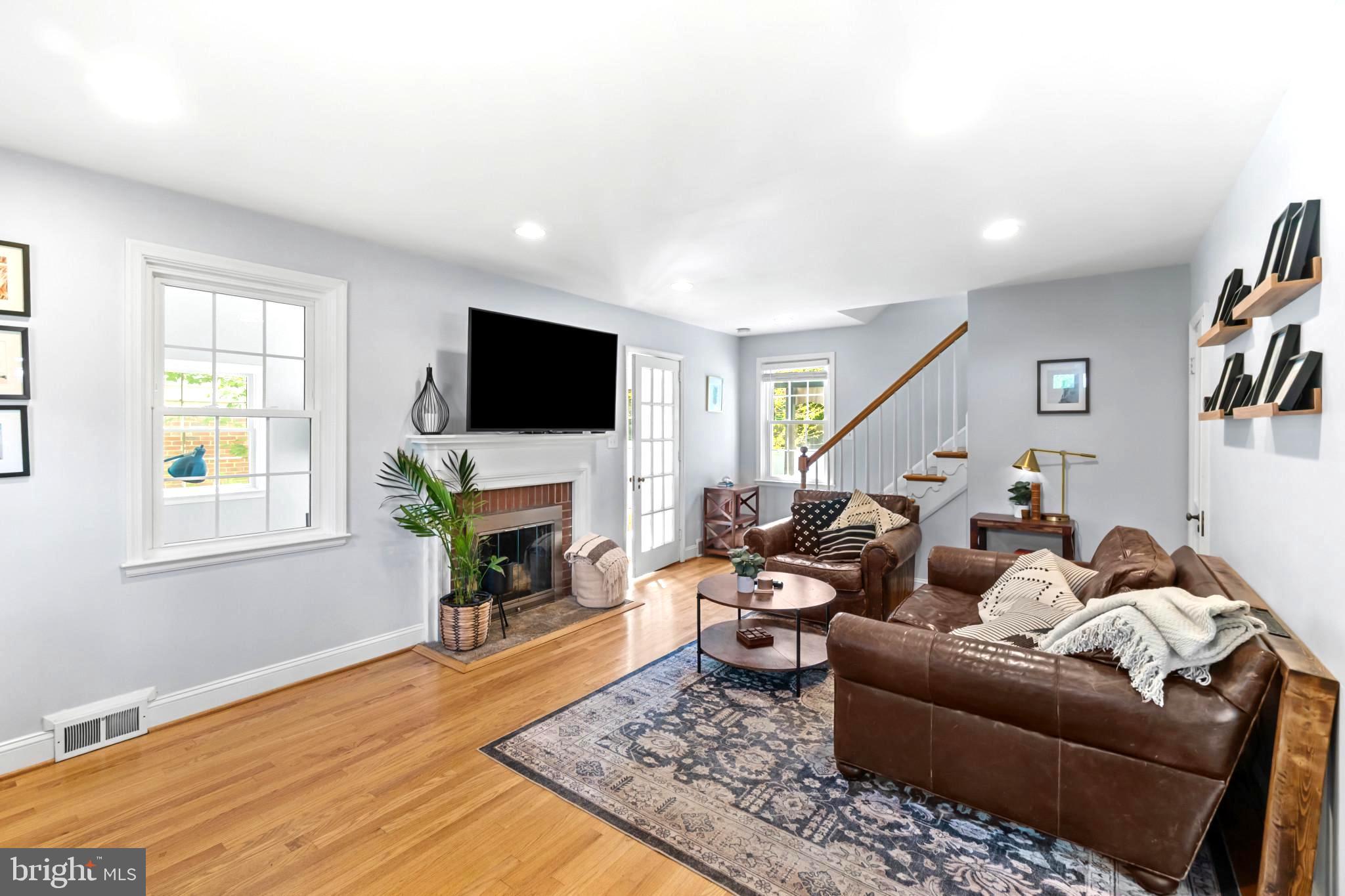 WOODBROOK - Residential