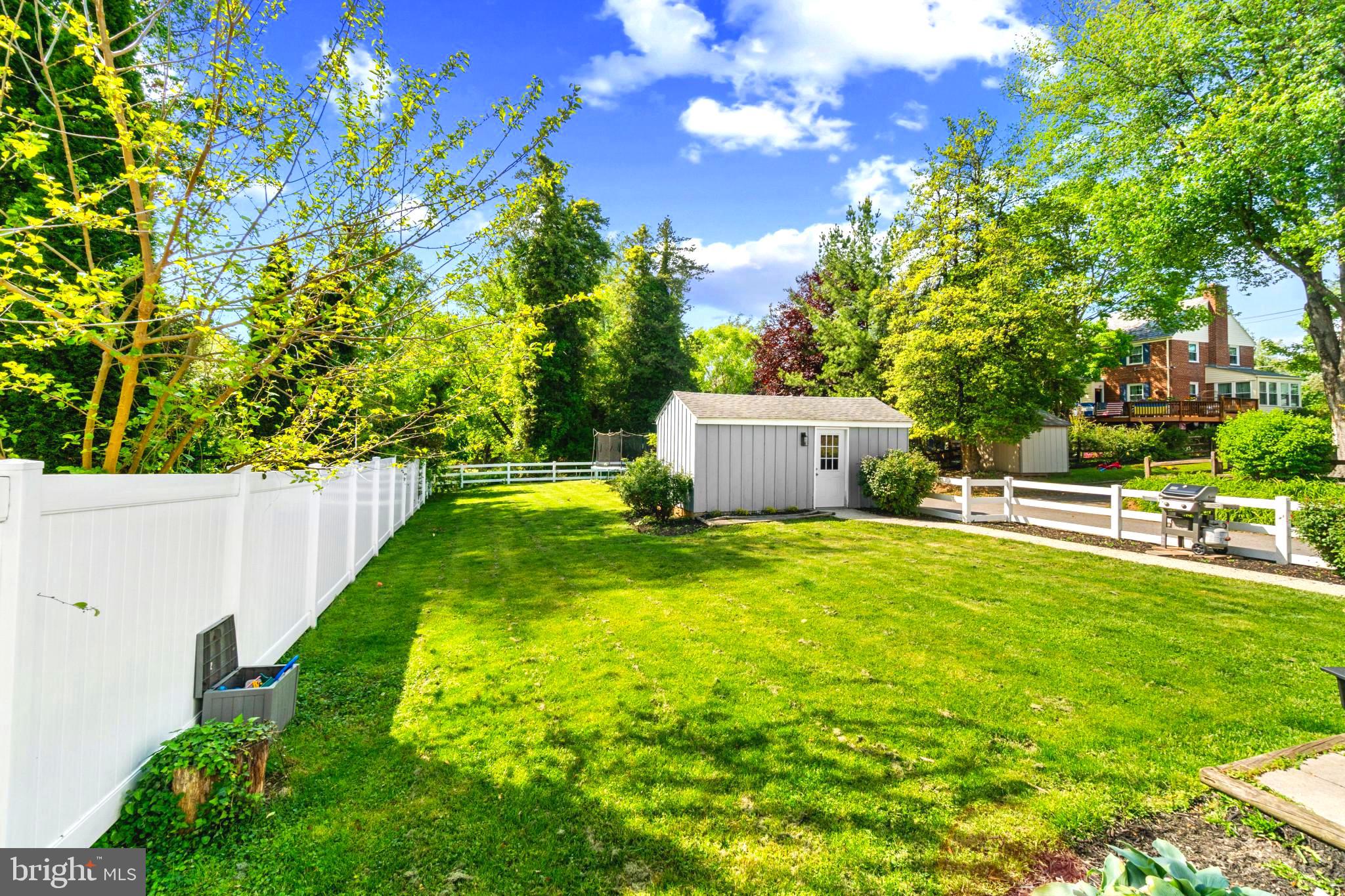 WOODBROOK - Residential