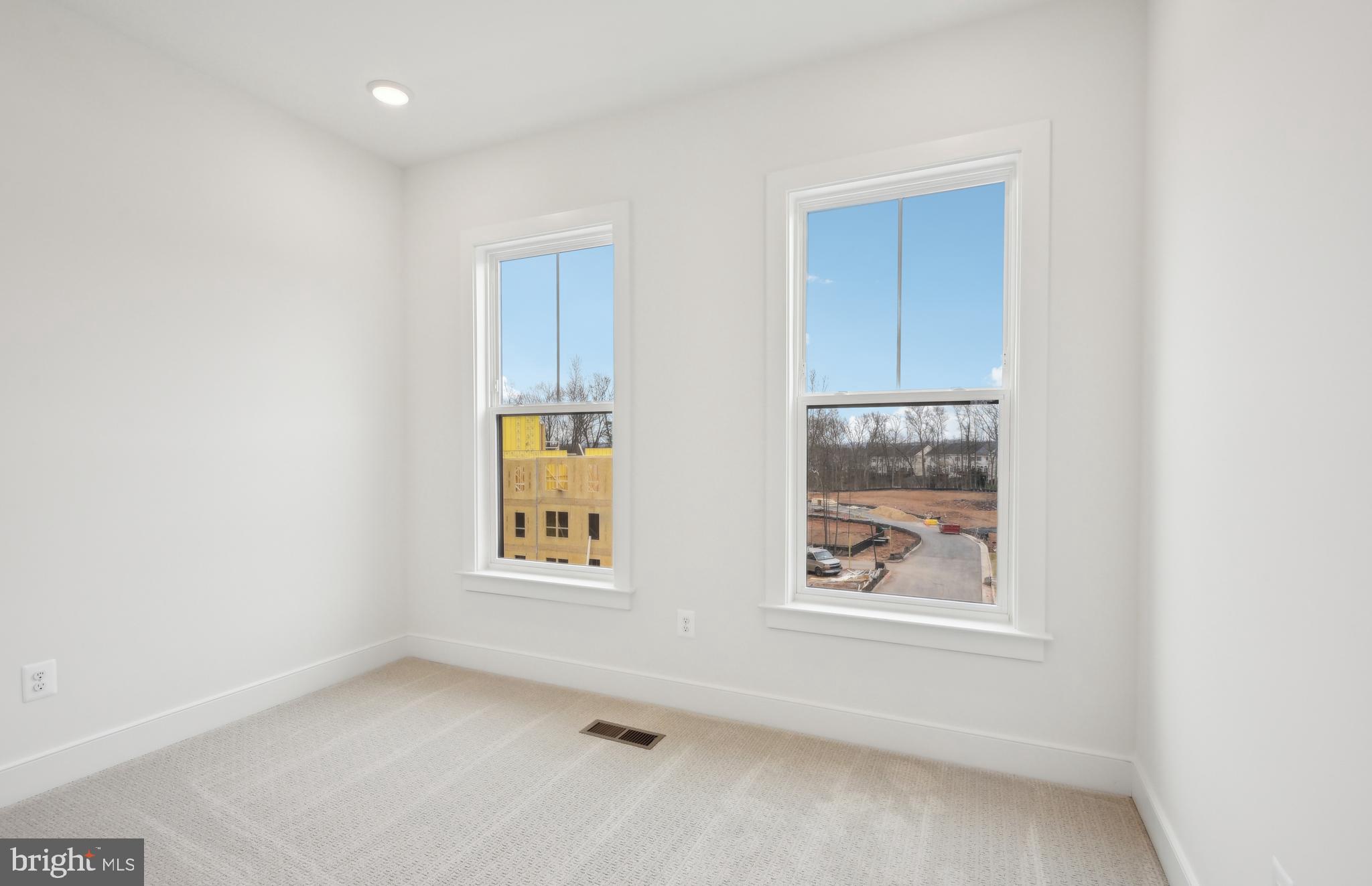 CATTAIL RUN - Residential