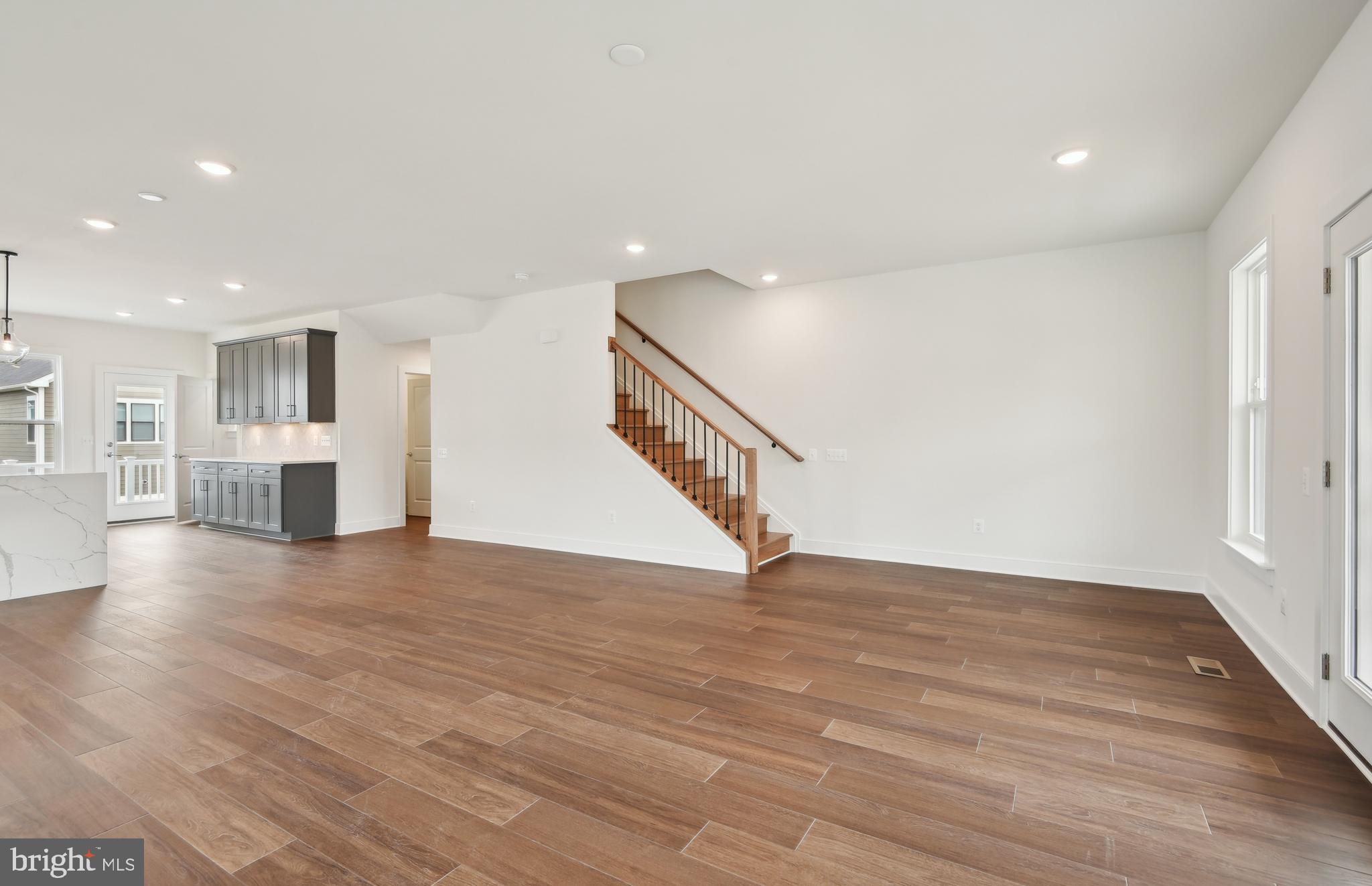 CATTAIL RUN - Residential