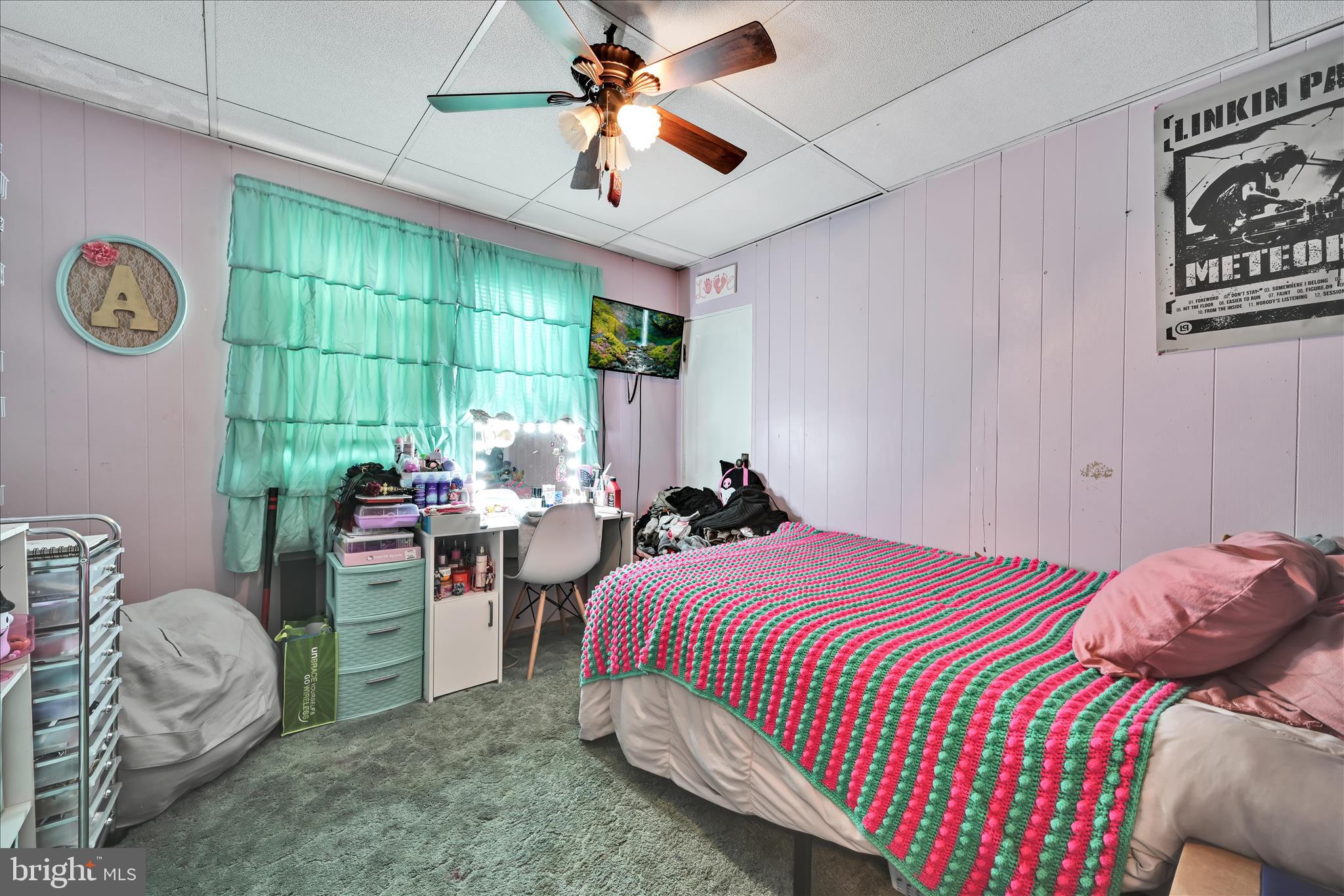 NITCHKEY FIELD - Residential