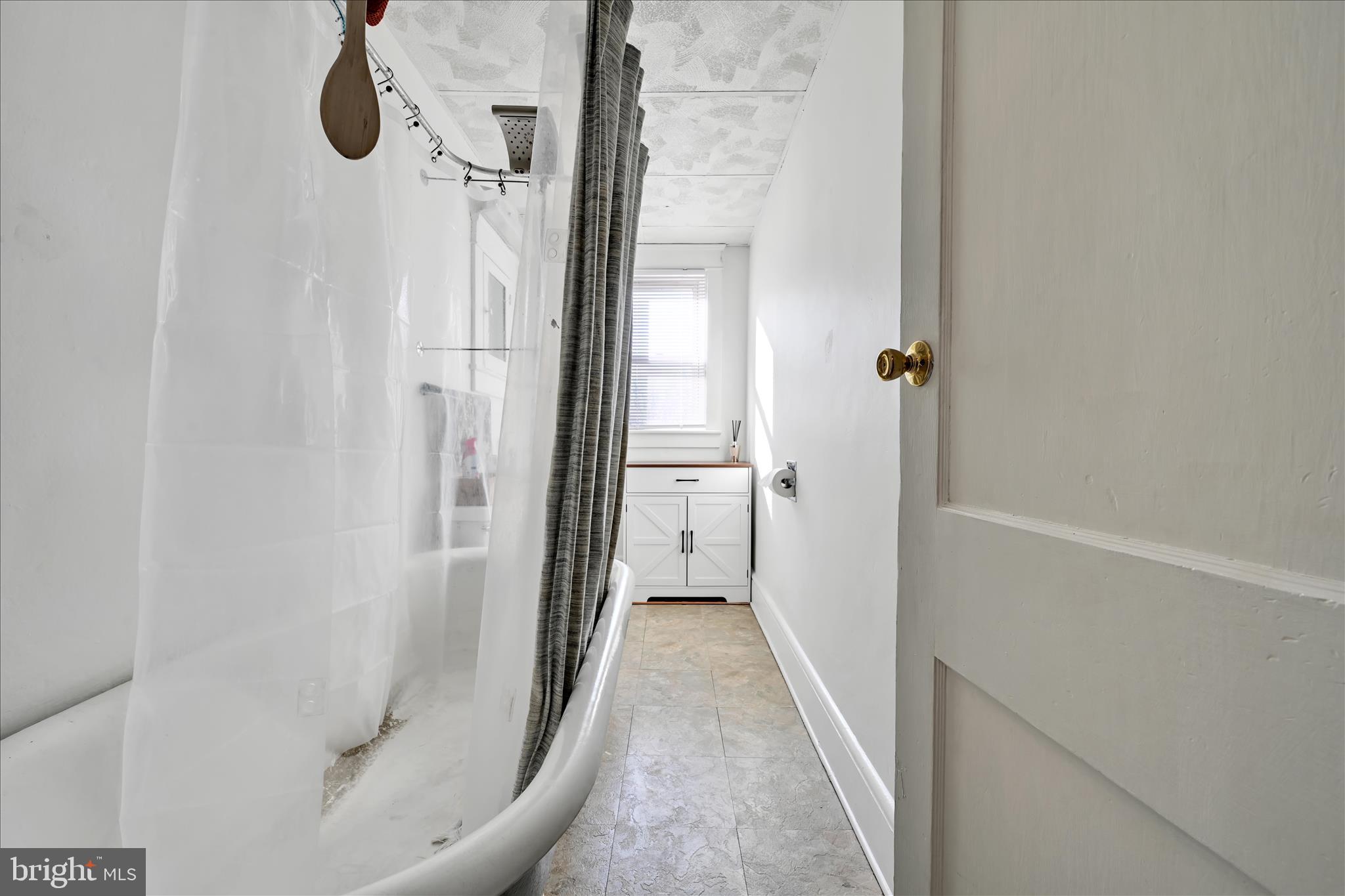 NITCHKEY FIELD - Residential