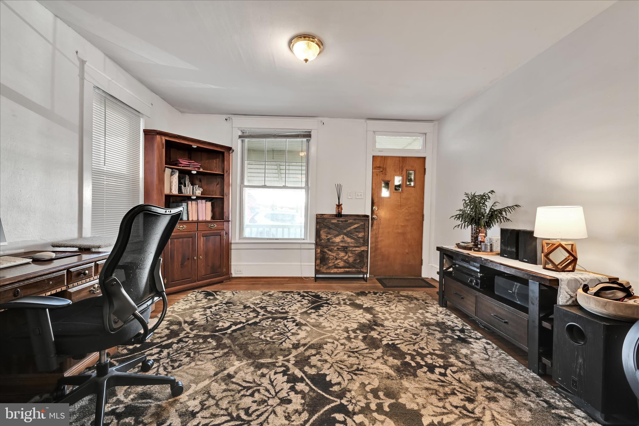 NITCHKEY FIELD - Residential