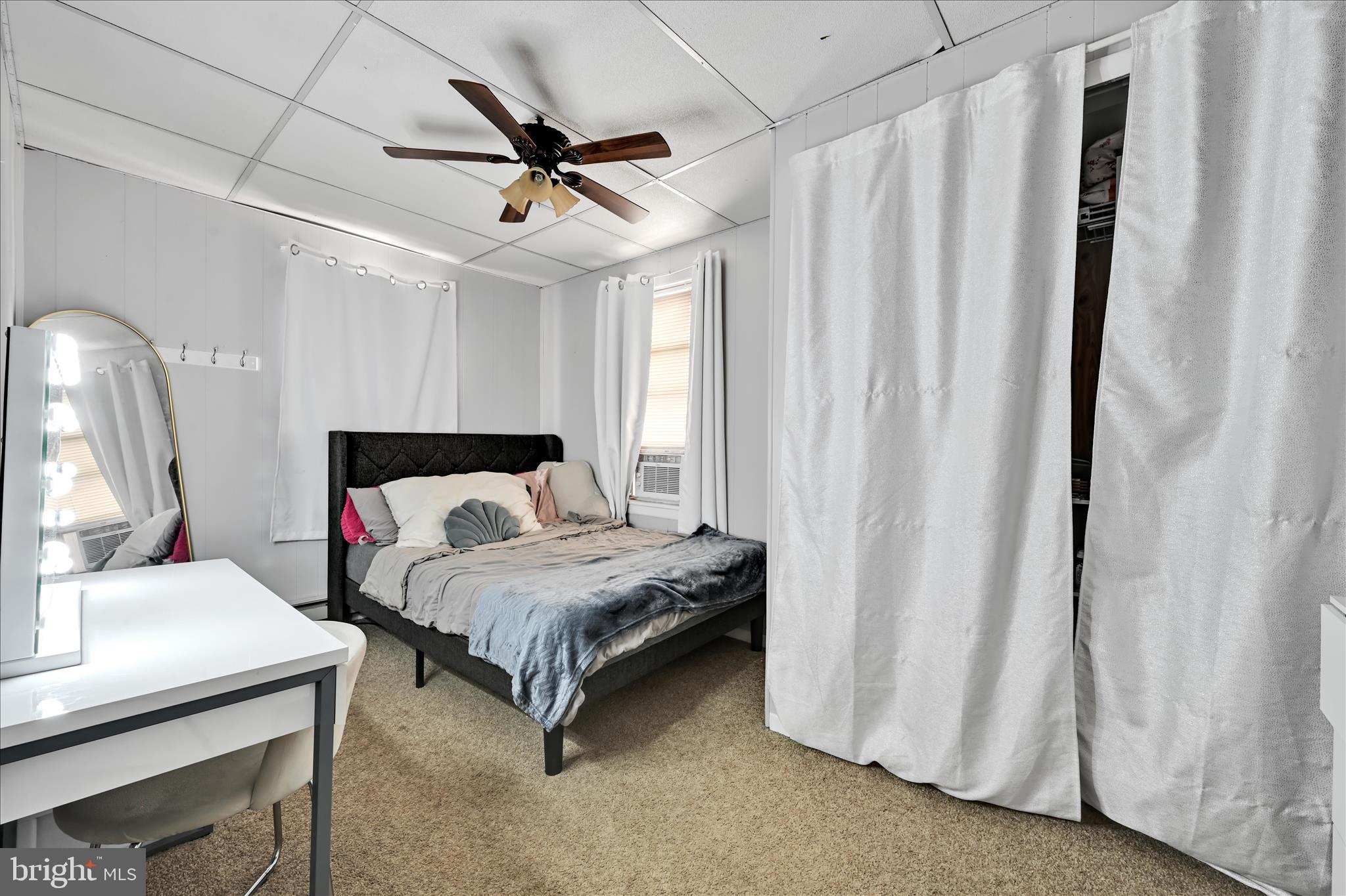 NITCHKEY FIELD - Residential