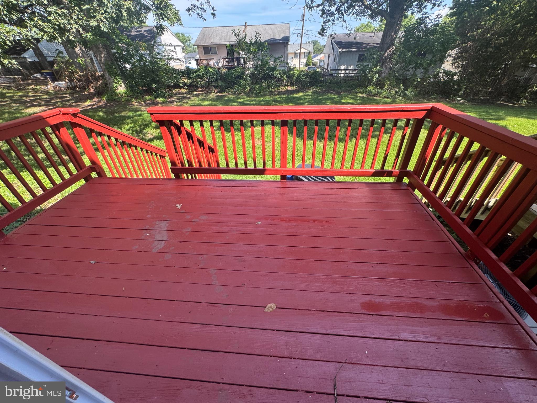 GLENARDEN TOWNS - Residential Lease