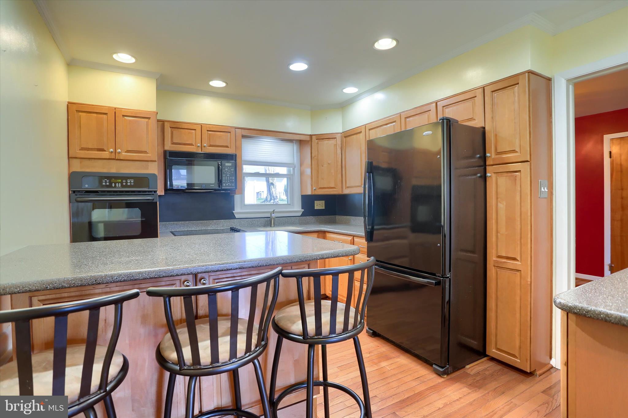 COUNTRY CLUB PARK - Residential