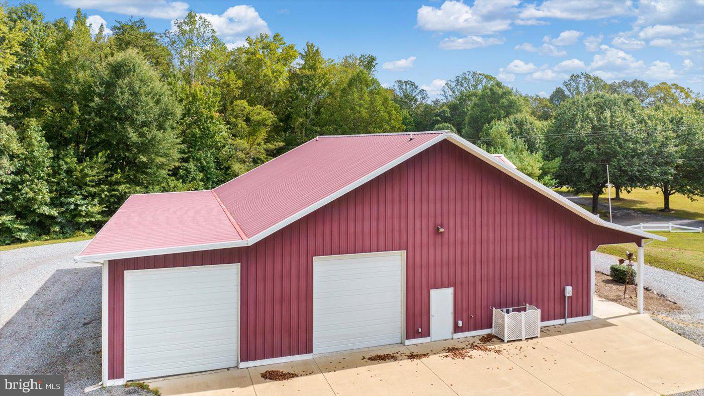 EDGERTON - Commercial Sale