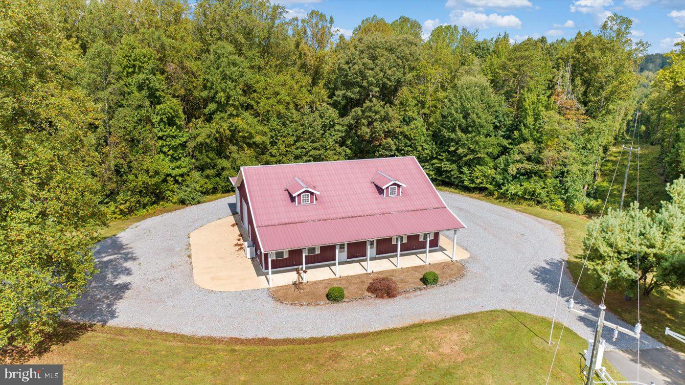 EDGERTON - Commercial Sale