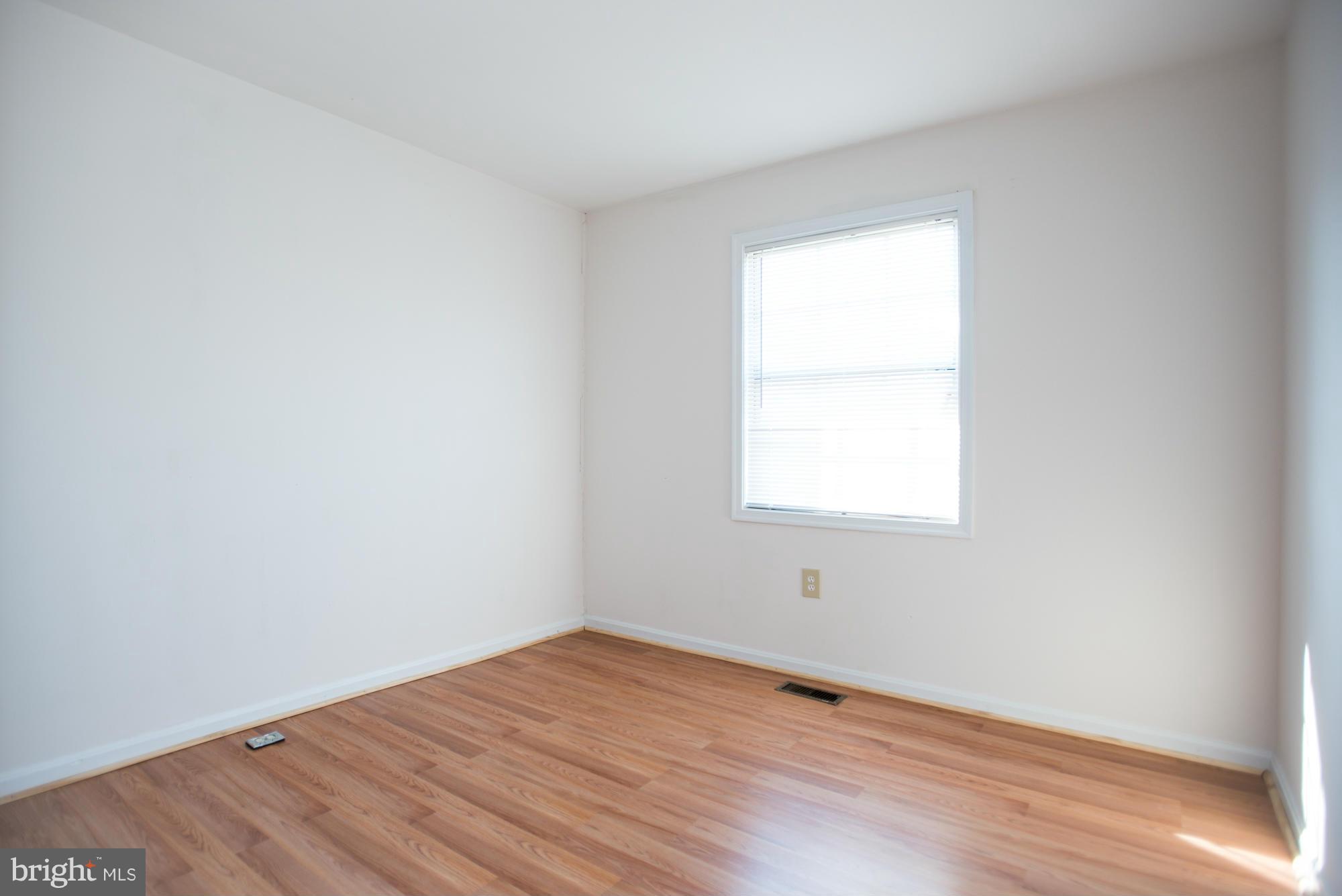 POINT OF WOODS - Residential Lease