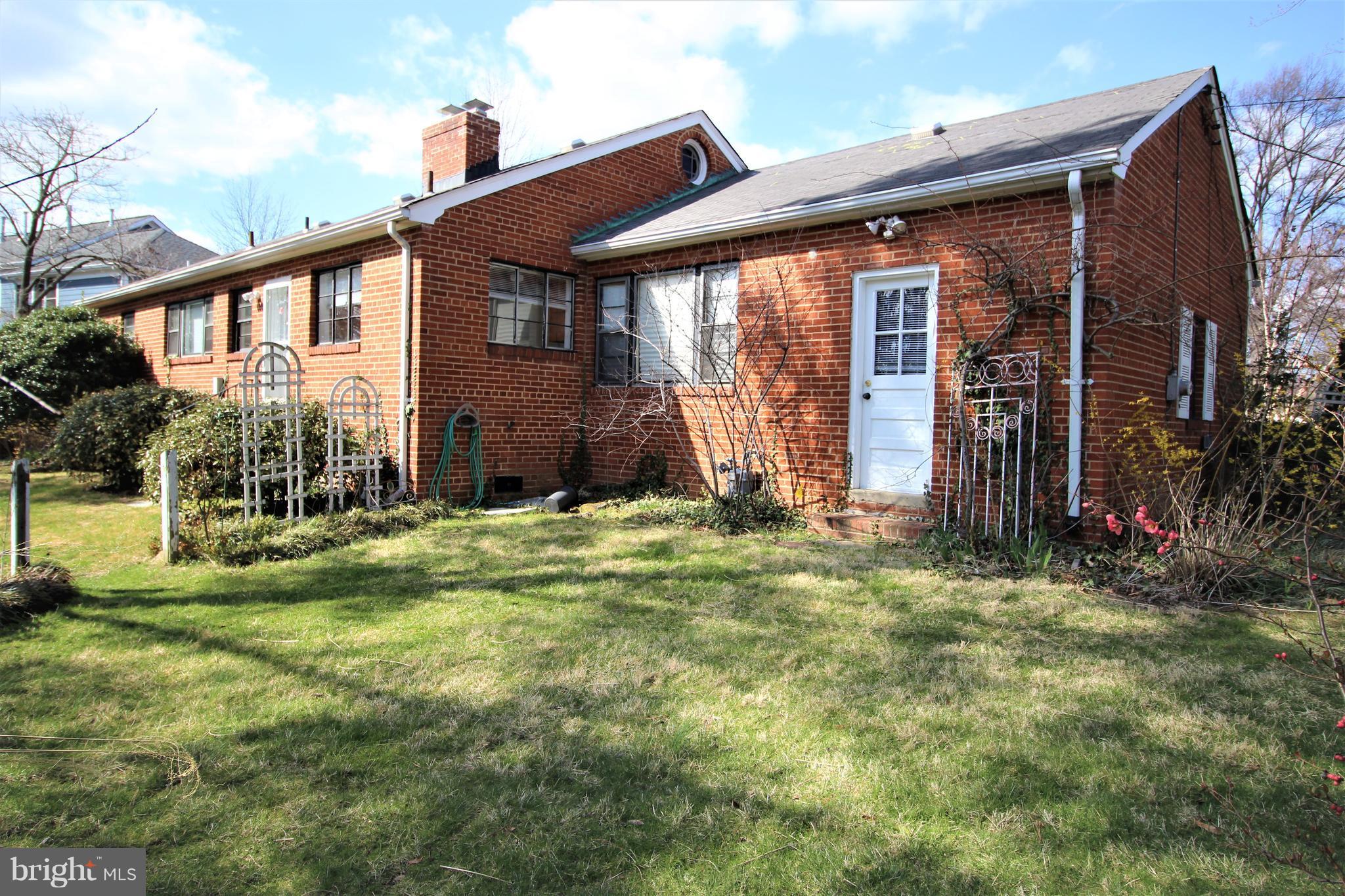 BRADDOCK HEIGHTS - Residential Lease