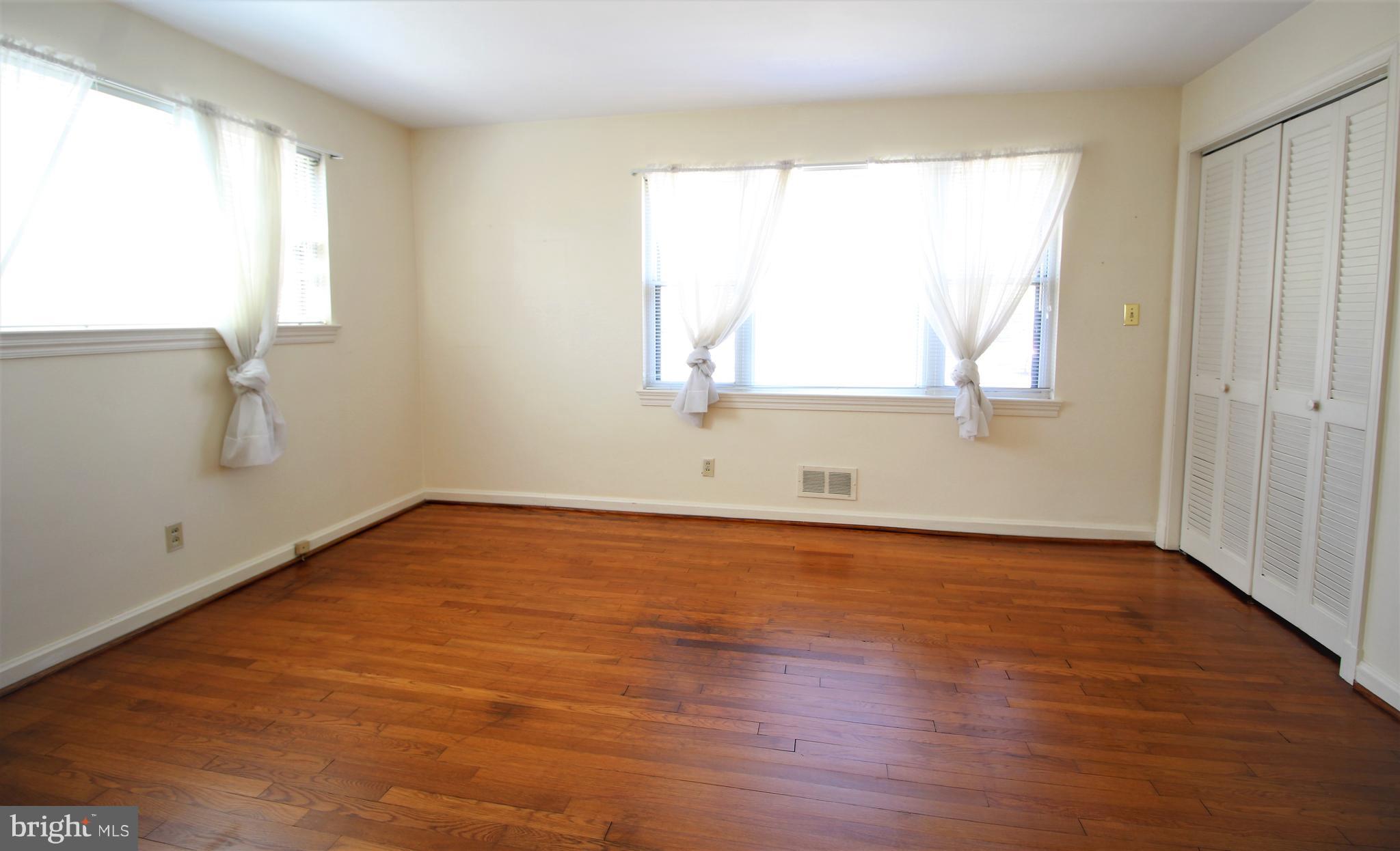 BRADDOCK HEIGHTS - Residential Lease