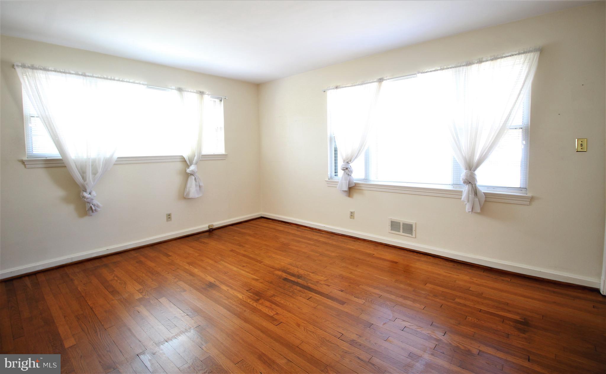 BRADDOCK HEIGHTS - Residential Lease