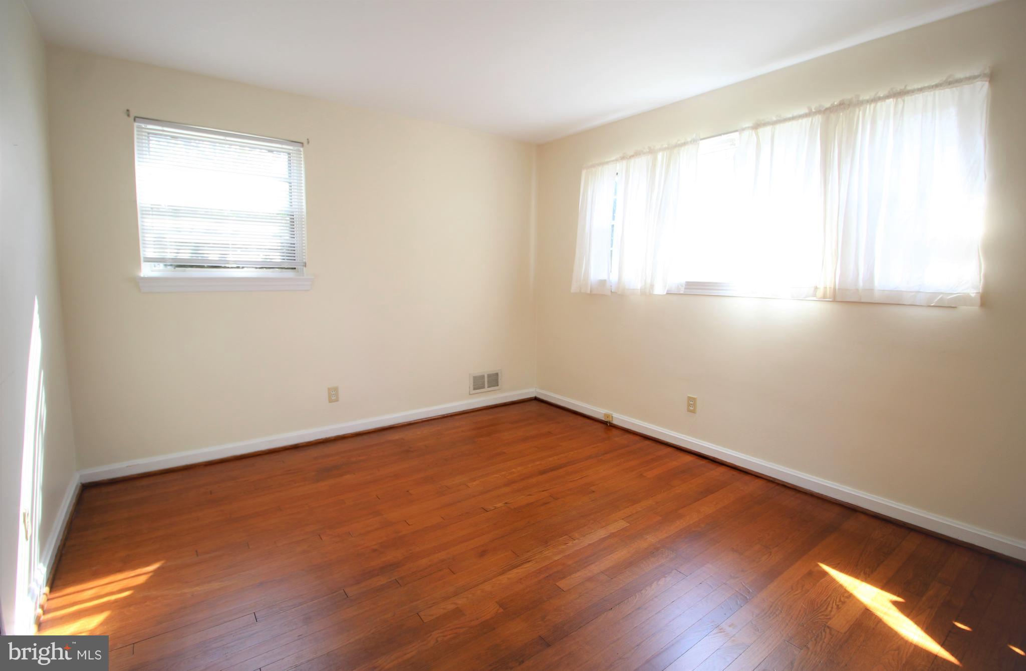 BRADDOCK HEIGHTS - Residential Lease