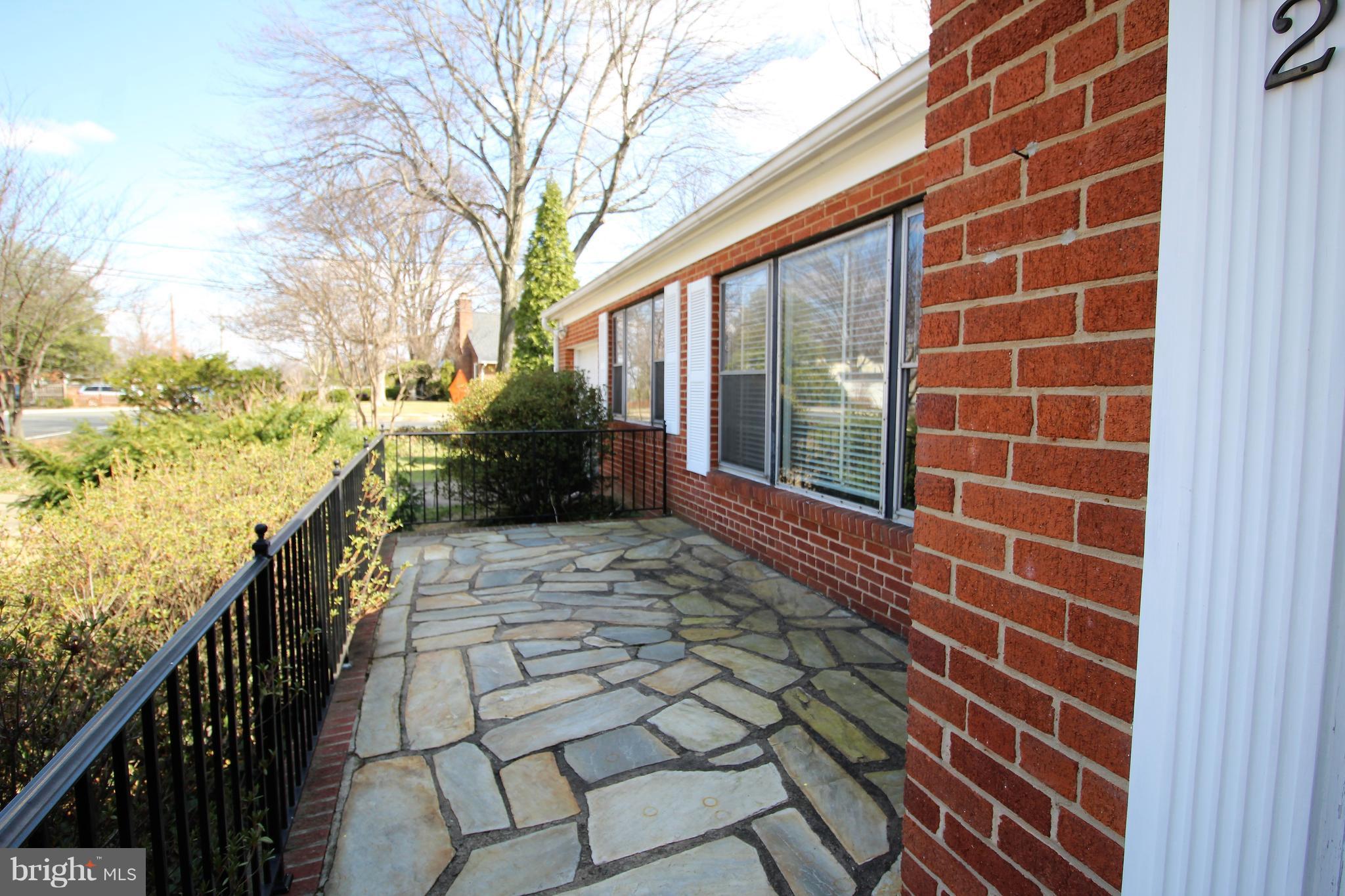 BRADDOCK HEIGHTS - Residential Lease