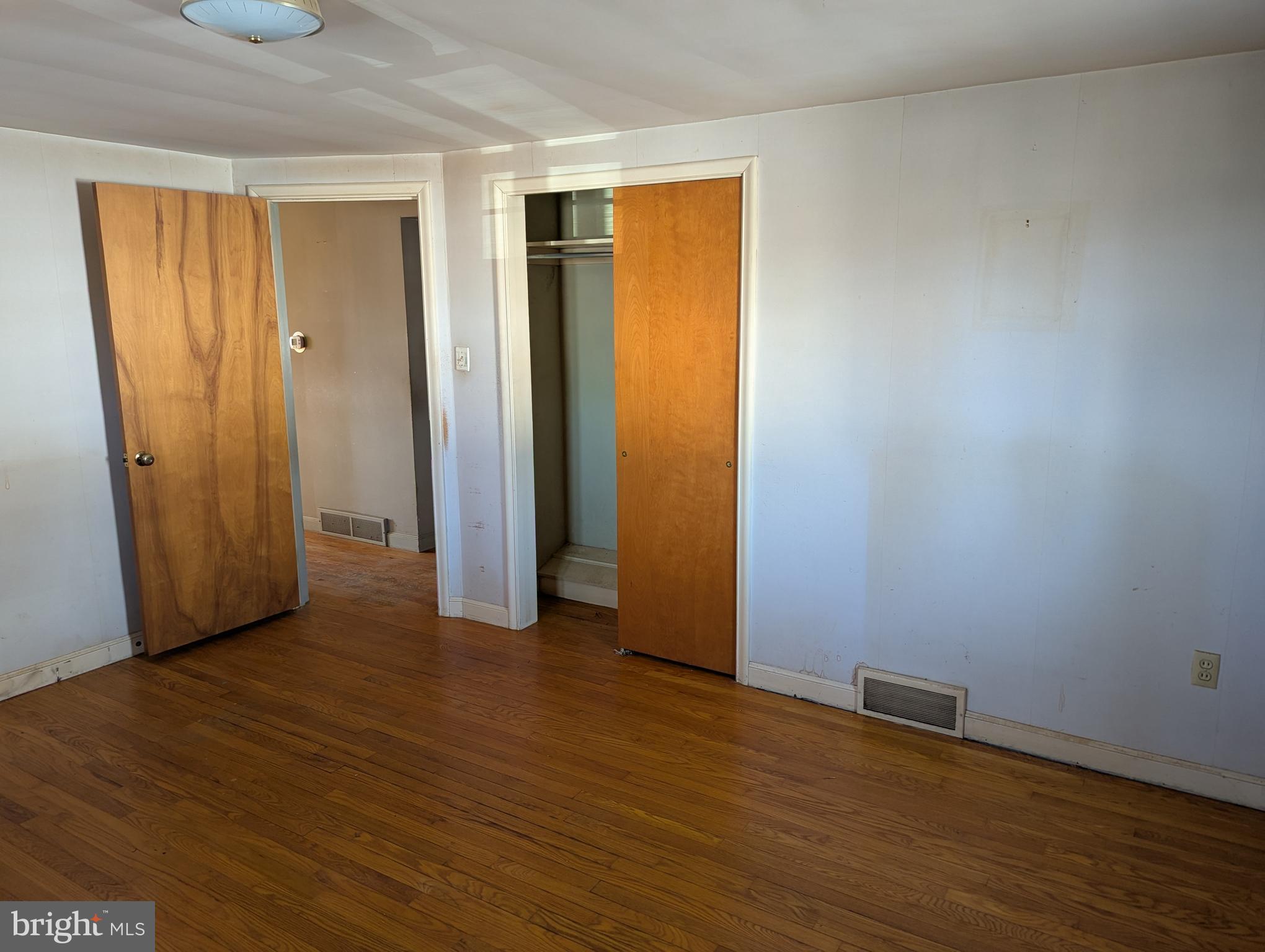 SHILLINGTON - Residential