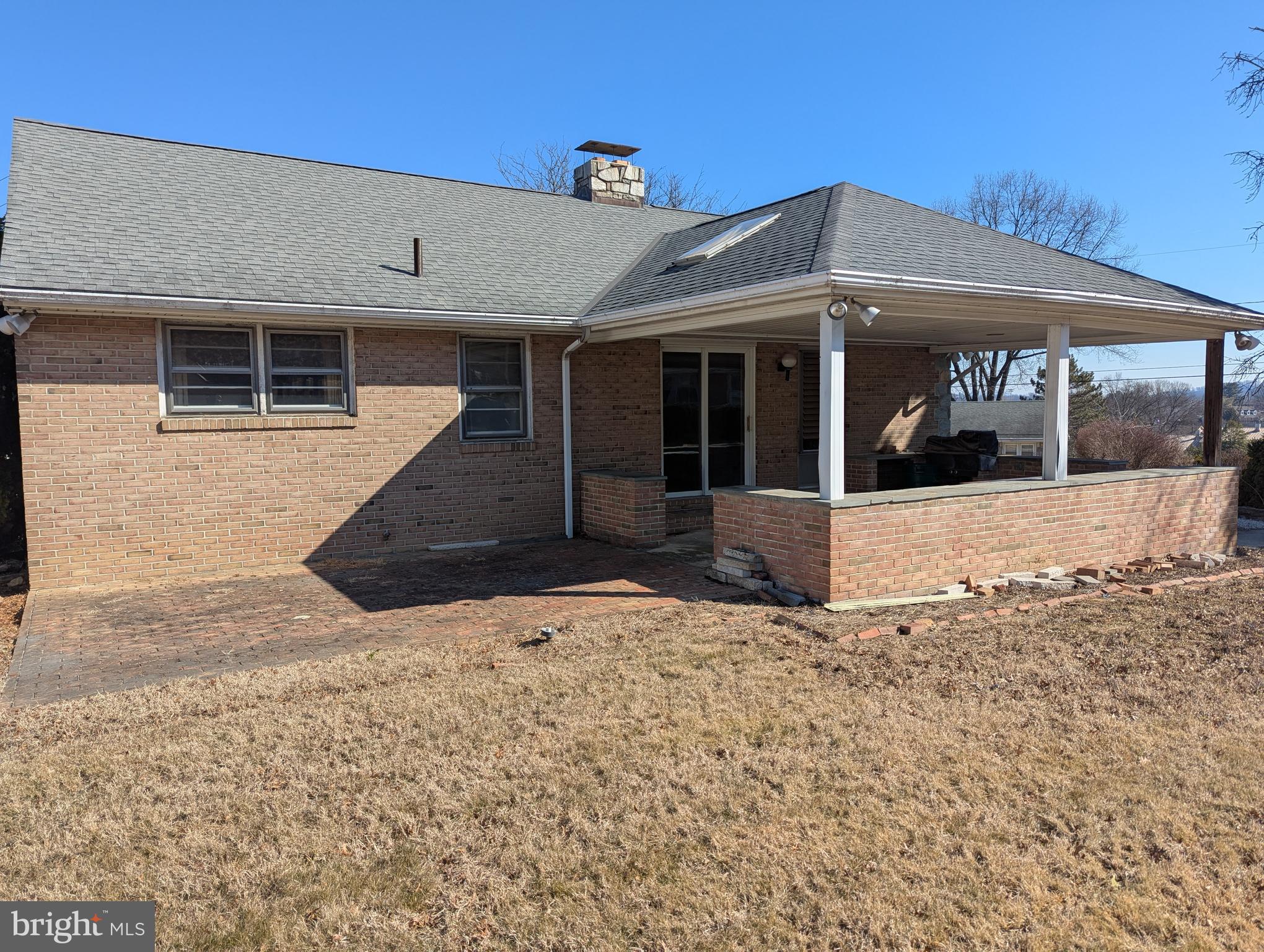 SHILLINGTON - Residential