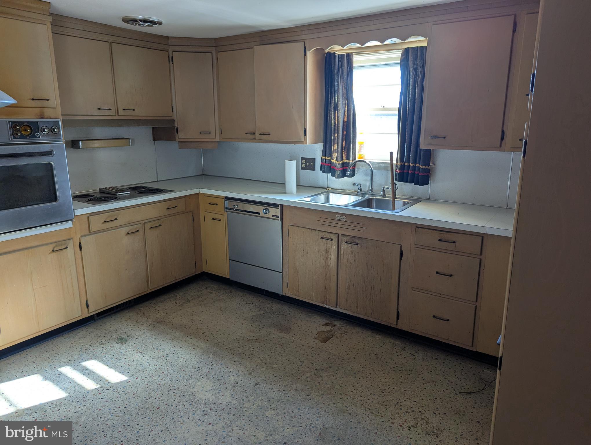 SHILLINGTON - Residential