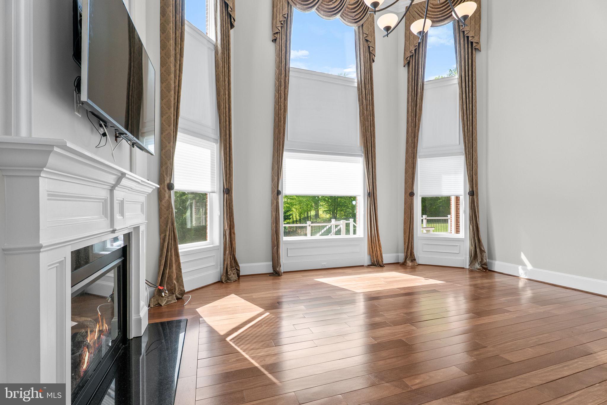 OX HUNT ESTATES - Residential