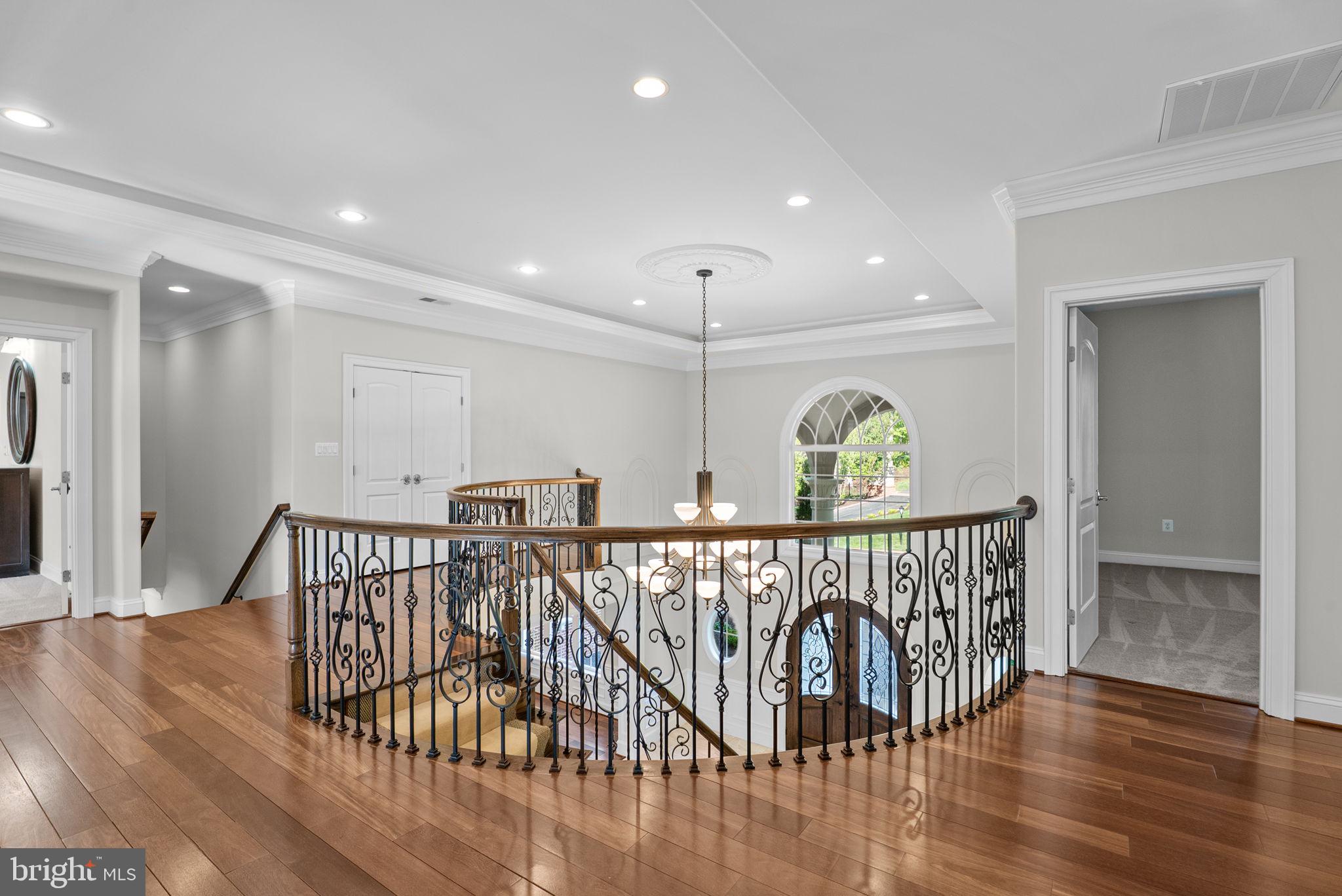 OX HUNT ESTATES - Residential