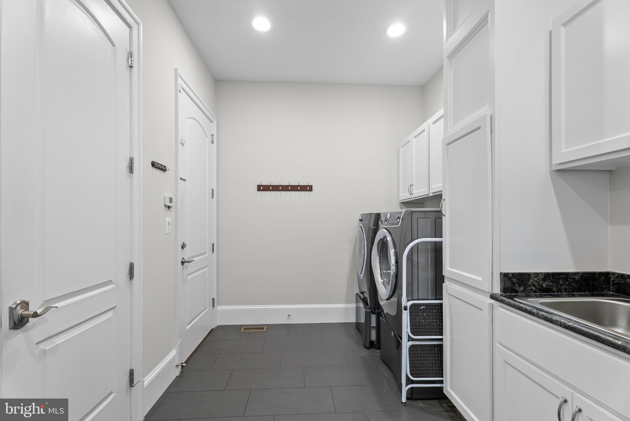 OX HUNT ESTATES - Residential