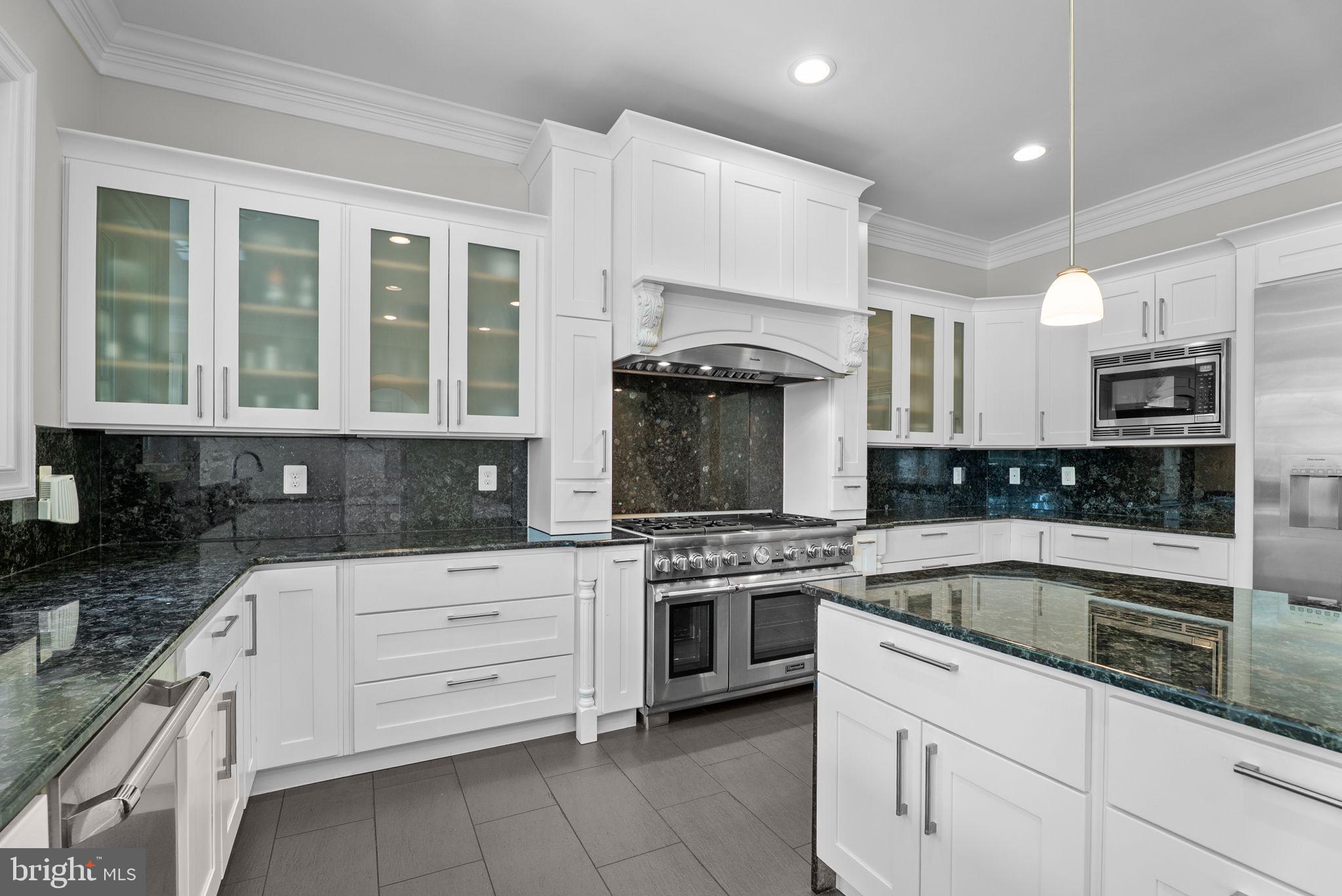 OX HUNT ESTATES - Residential