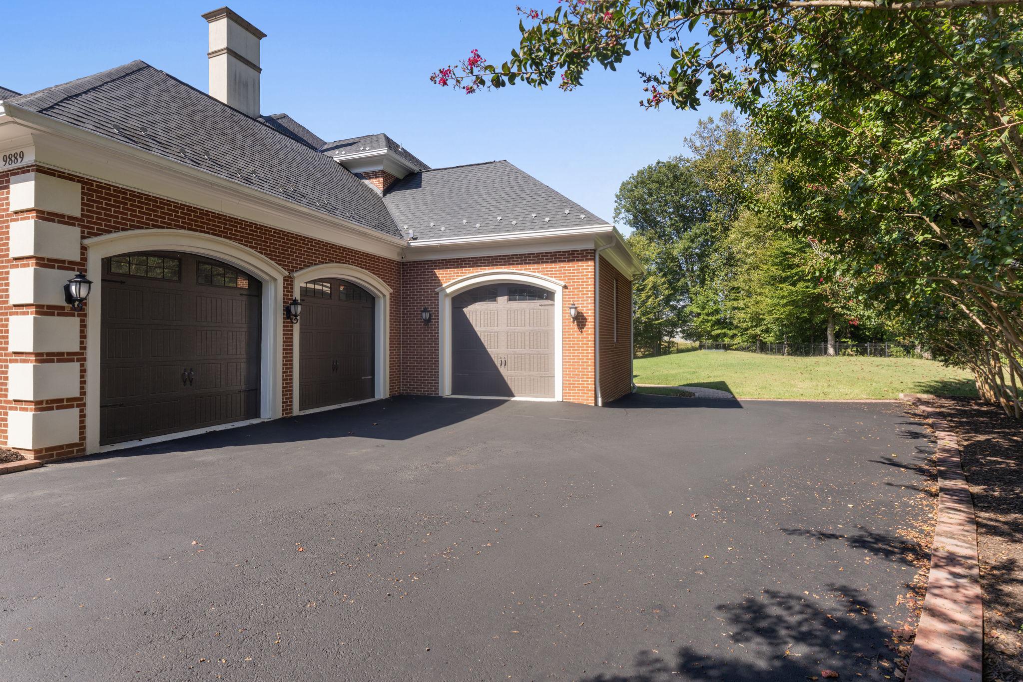 OX HUNT ESTATES - Residential