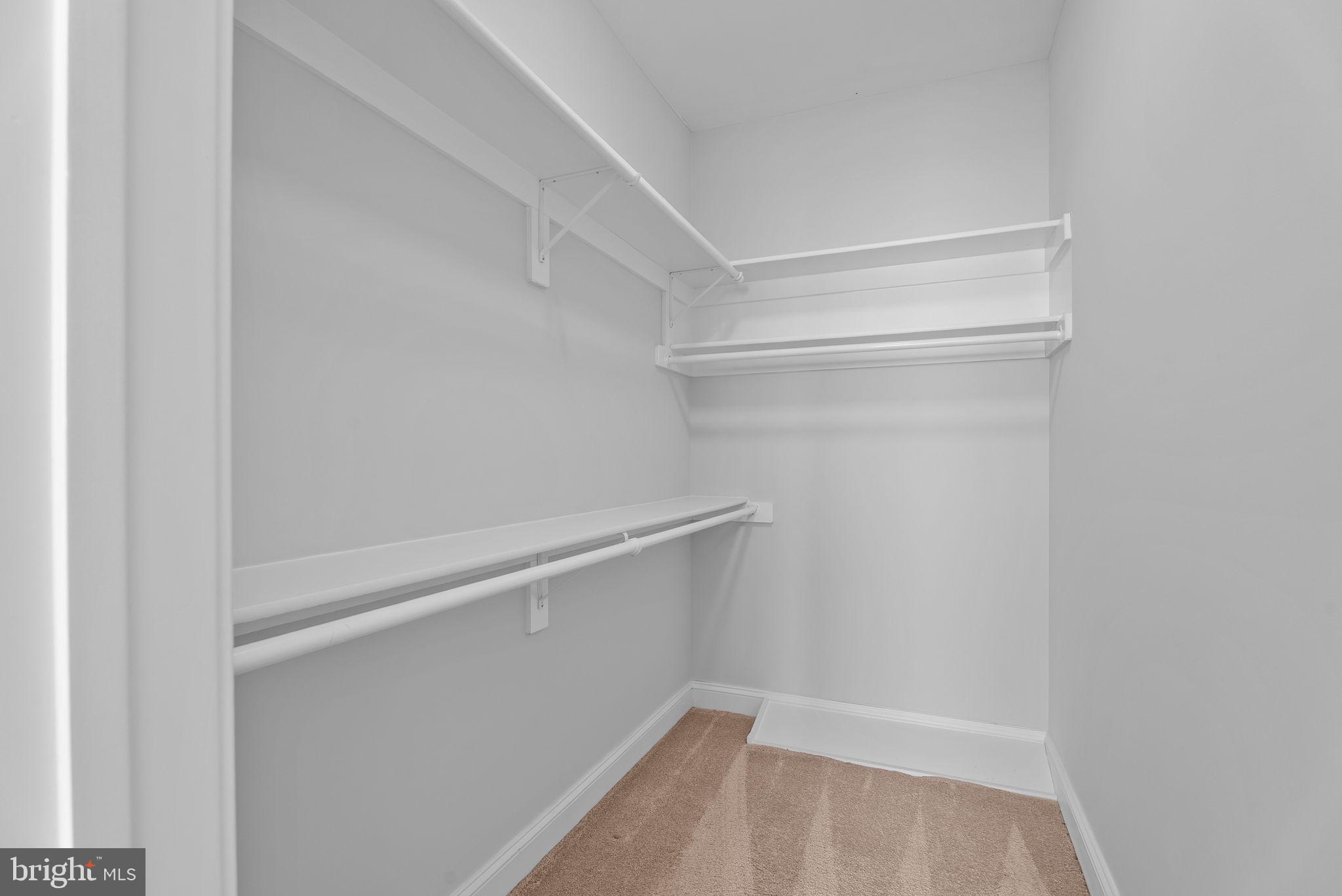 OX HUNT ESTATES - Residential