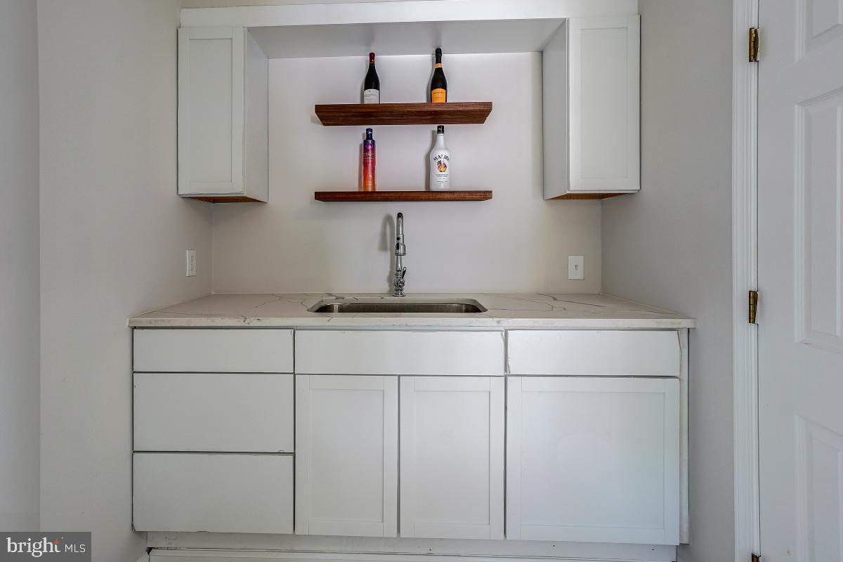 PARKLAWN - Residential