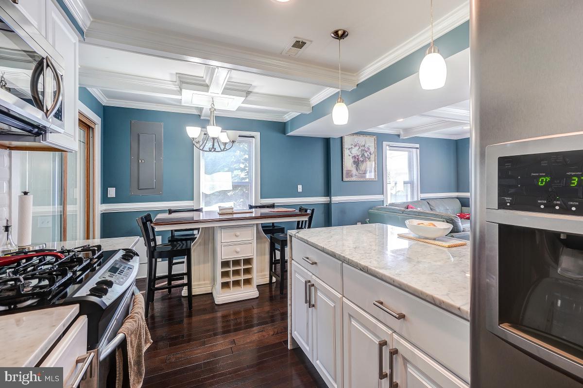 PARKLAWN - Residential