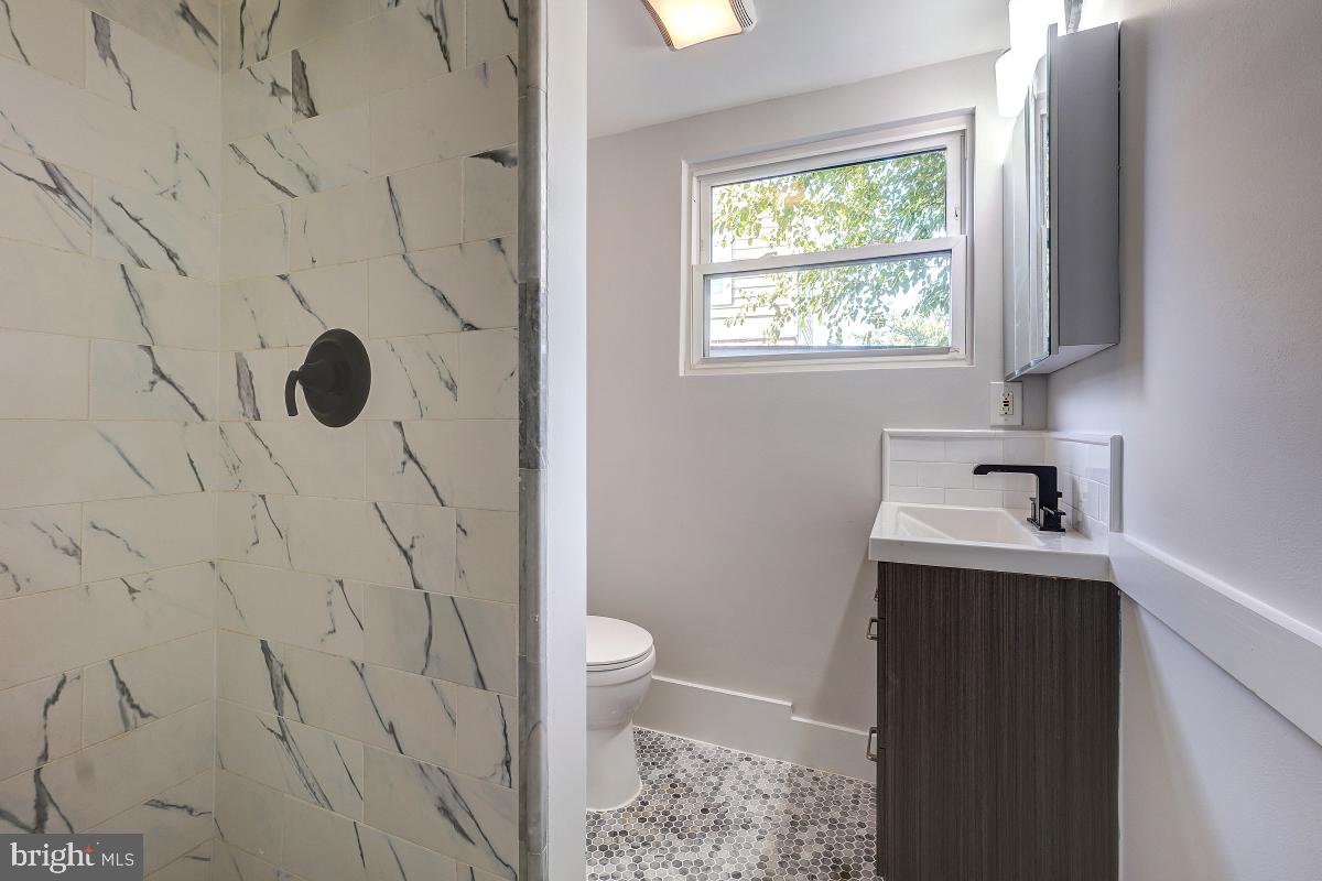 PARKLAWN - Residential