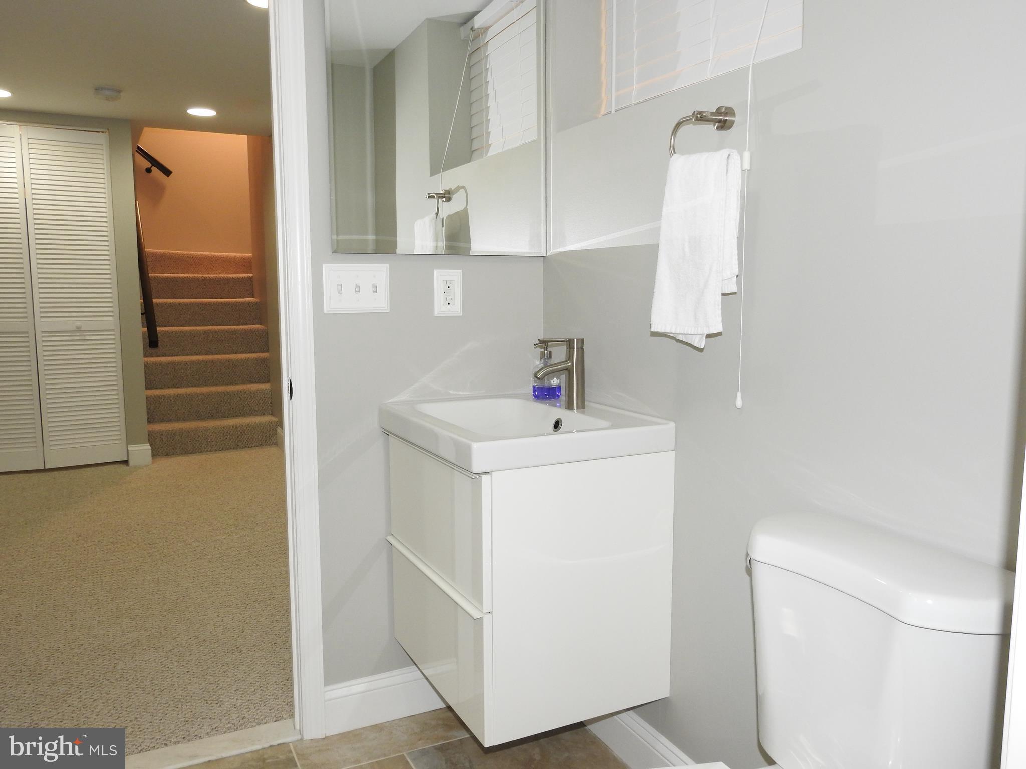 HAMPDEN HISTORIC DISTRICT - Residential