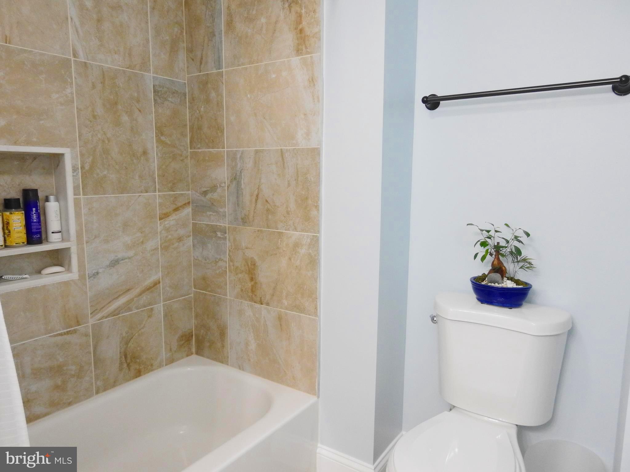 HAMPDEN HISTORIC DISTRICT - Residential