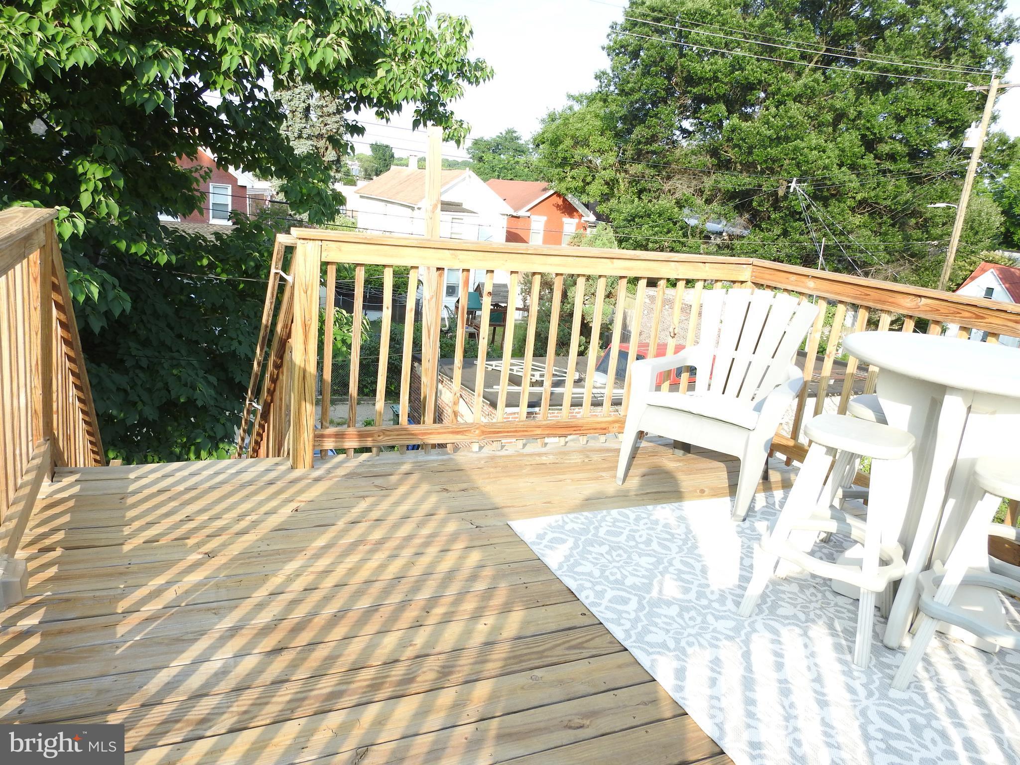 HAMPDEN HISTORIC DISTRICT - Residential