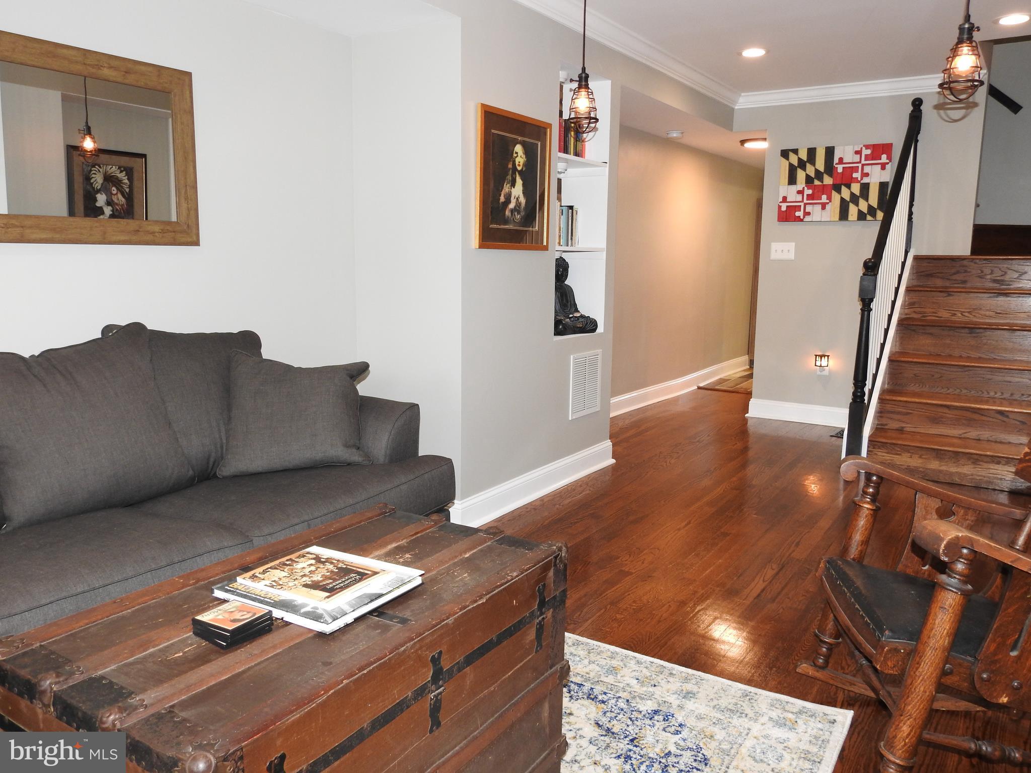 HAMPDEN HISTORIC DISTRICT - Residential